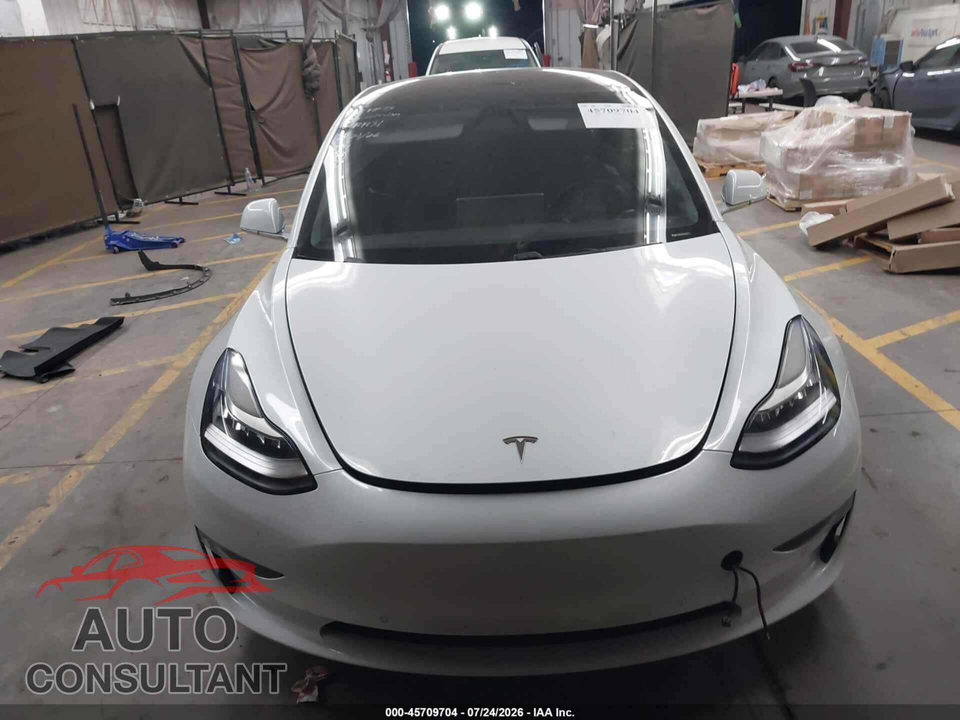 TESLA MODEL 3 2018 - 5YJ3E1EB6JF181431