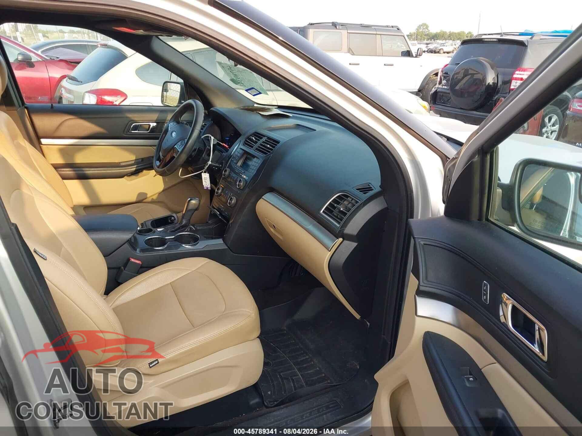 FORD EXPLORER 2017 - 1FM5K7B88HGD86676