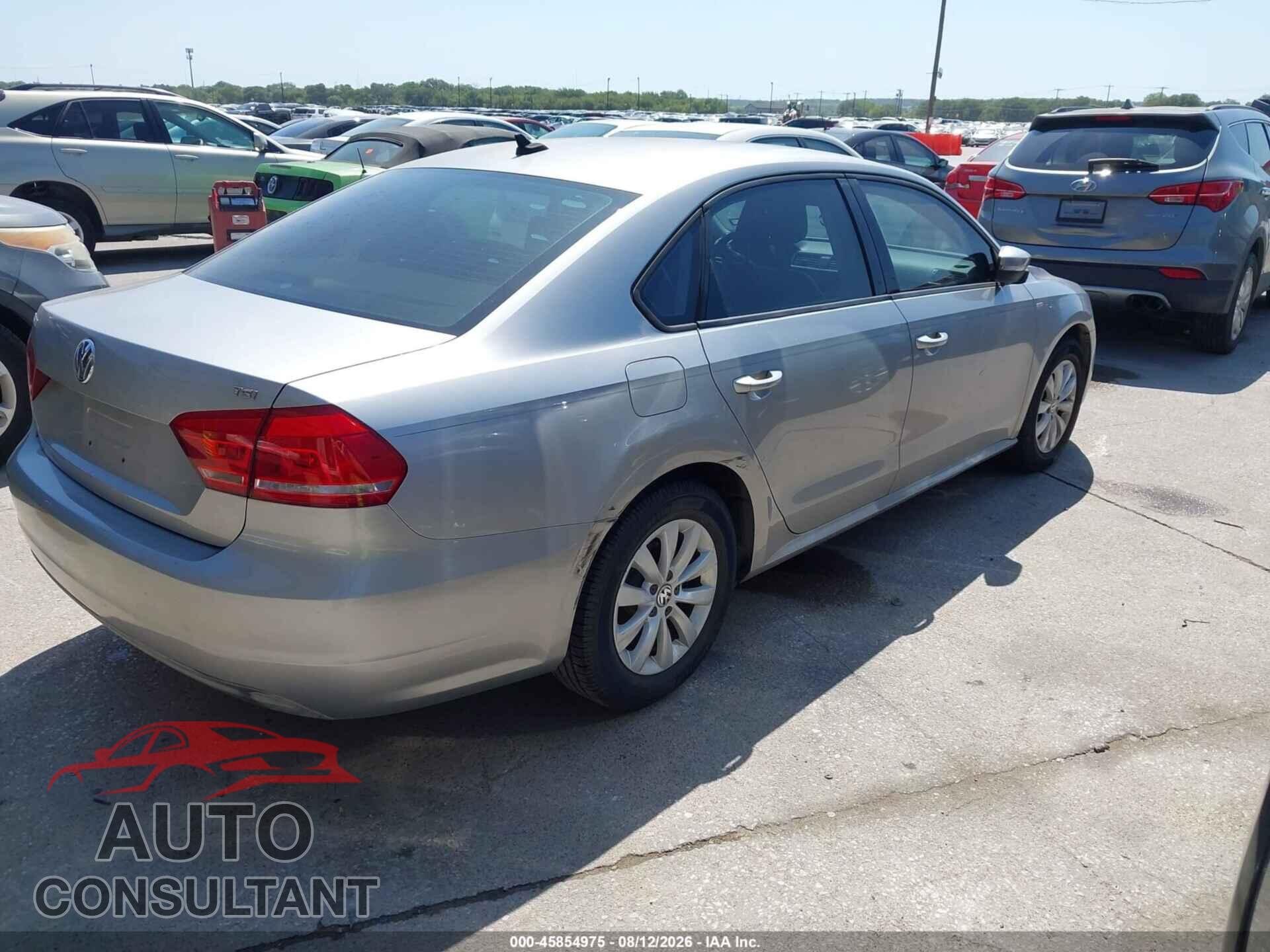 VOLKSWAGEN PASSAT 2014 - 1VWAT7A31EC071269