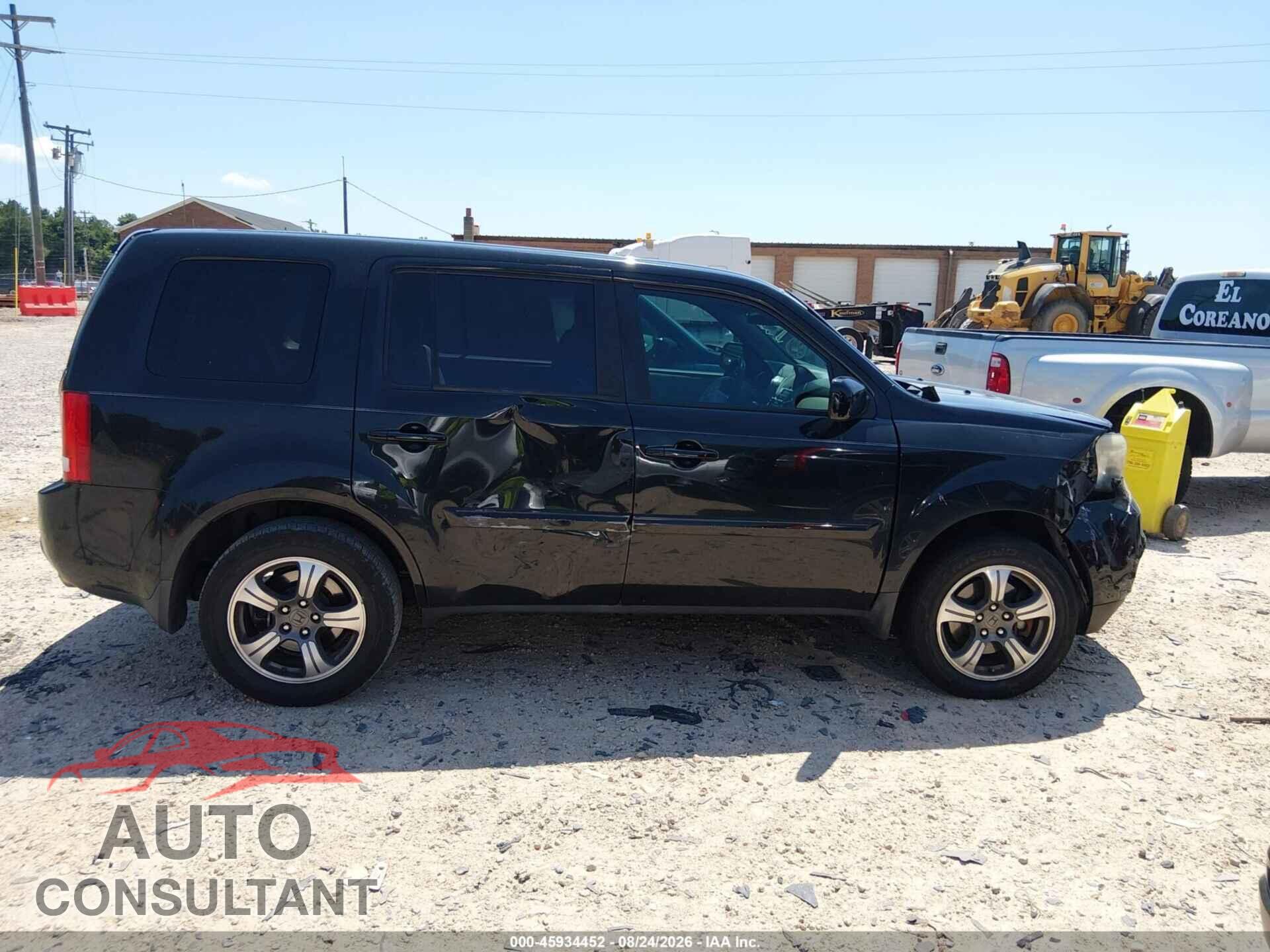 HONDA PILOT 2015 - 5FNYF3H36FB027649