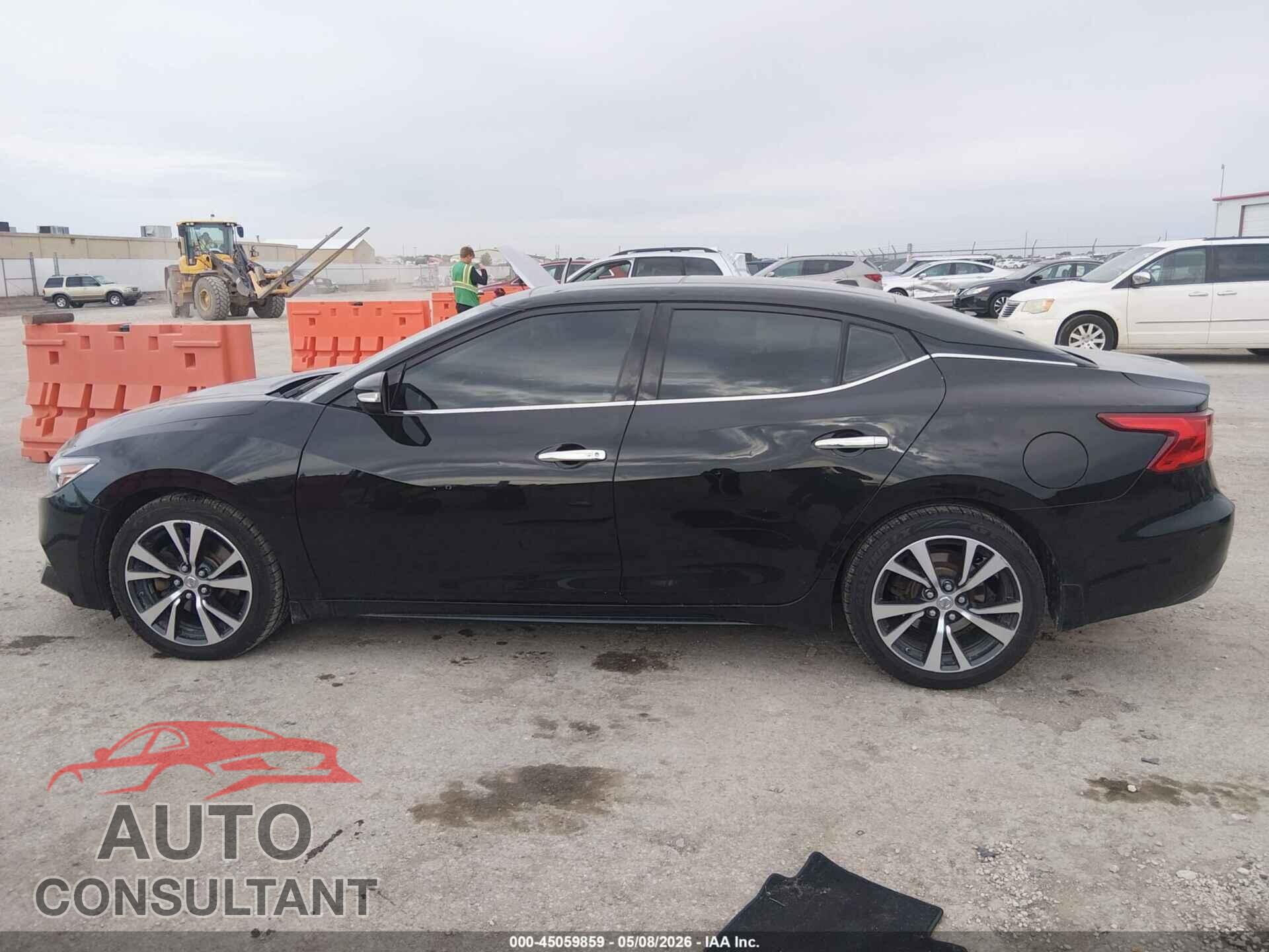 NISSAN MAXIMA 2017 - 1N4AA6AP9HC417536