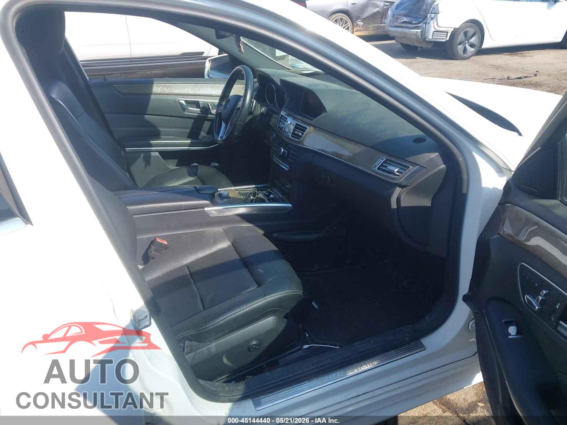 MERCEDES-BENZ E 350 2014 - WDDHF8JB4EB063636