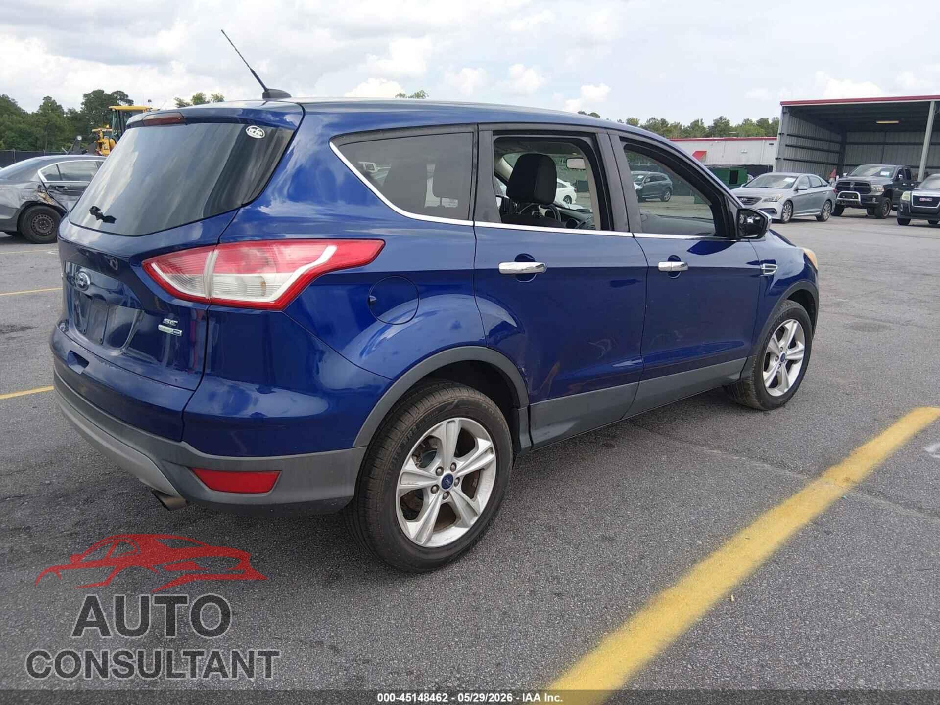 FORD ESCAPE 2015 - 1FMCU9G92FUC80978
