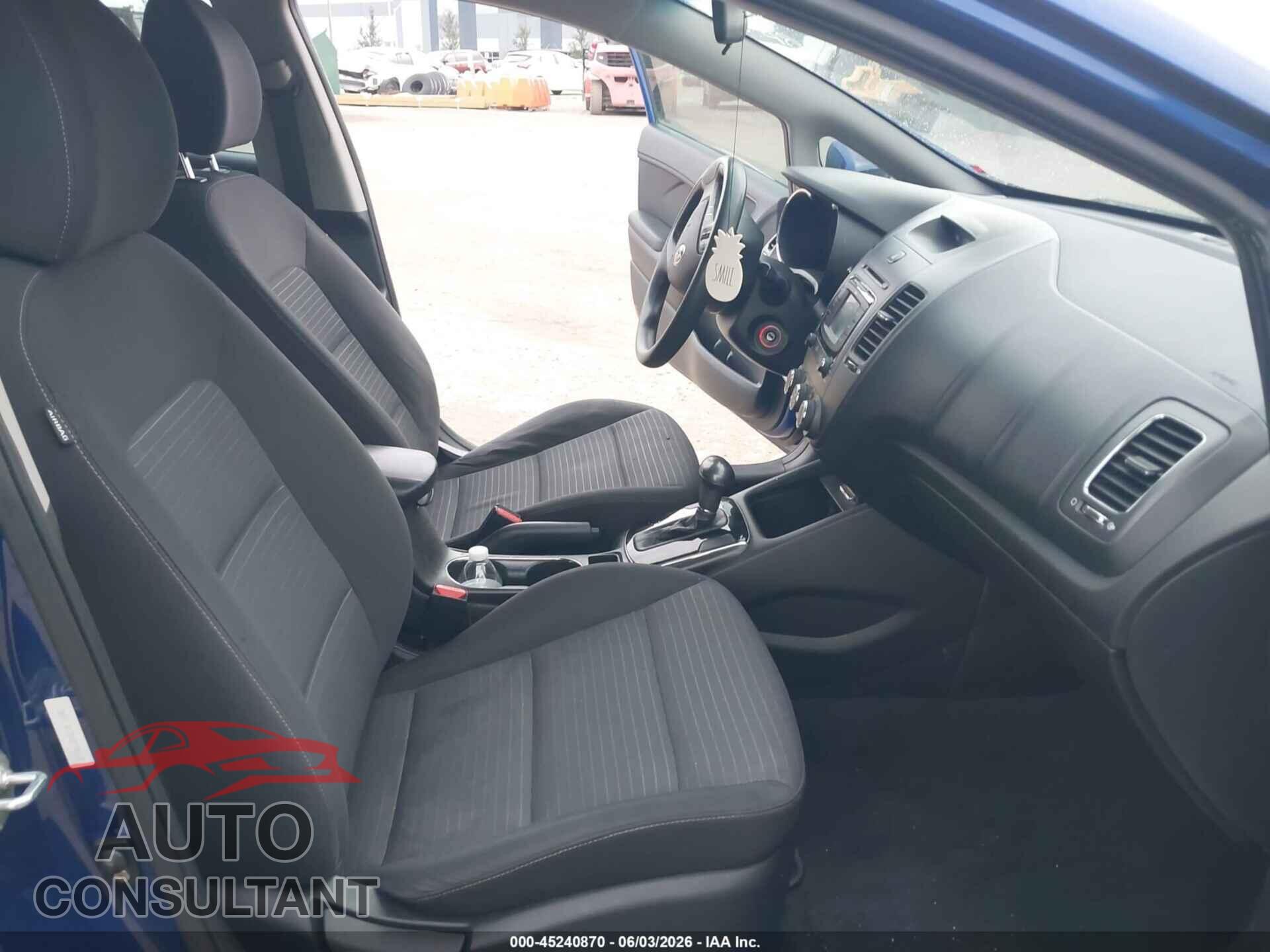 KIA FORTE 2017 - 3KPFL4A78HE078100