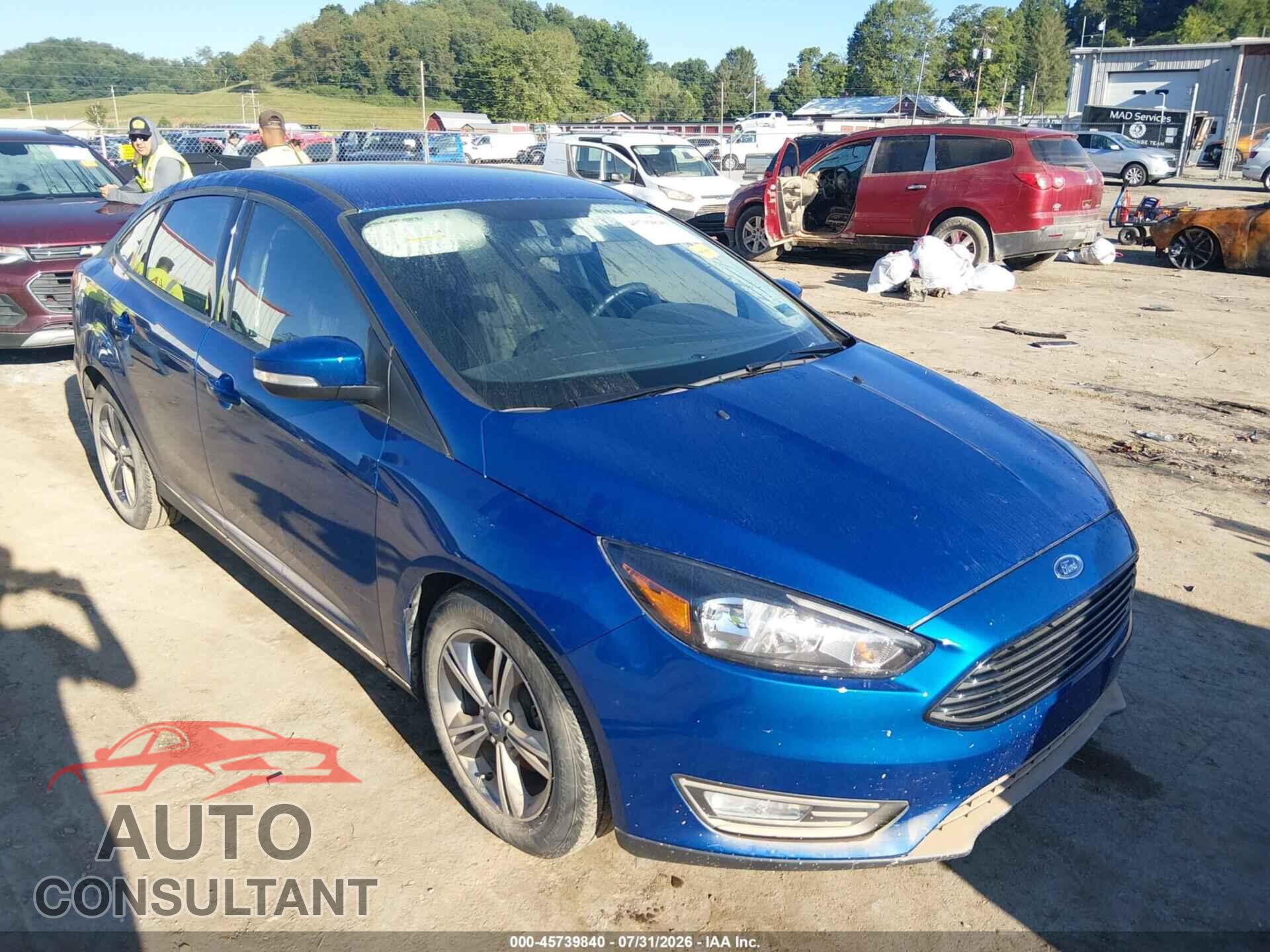 FORD FOCUS 2018 - 1FADP3FE8JL203127