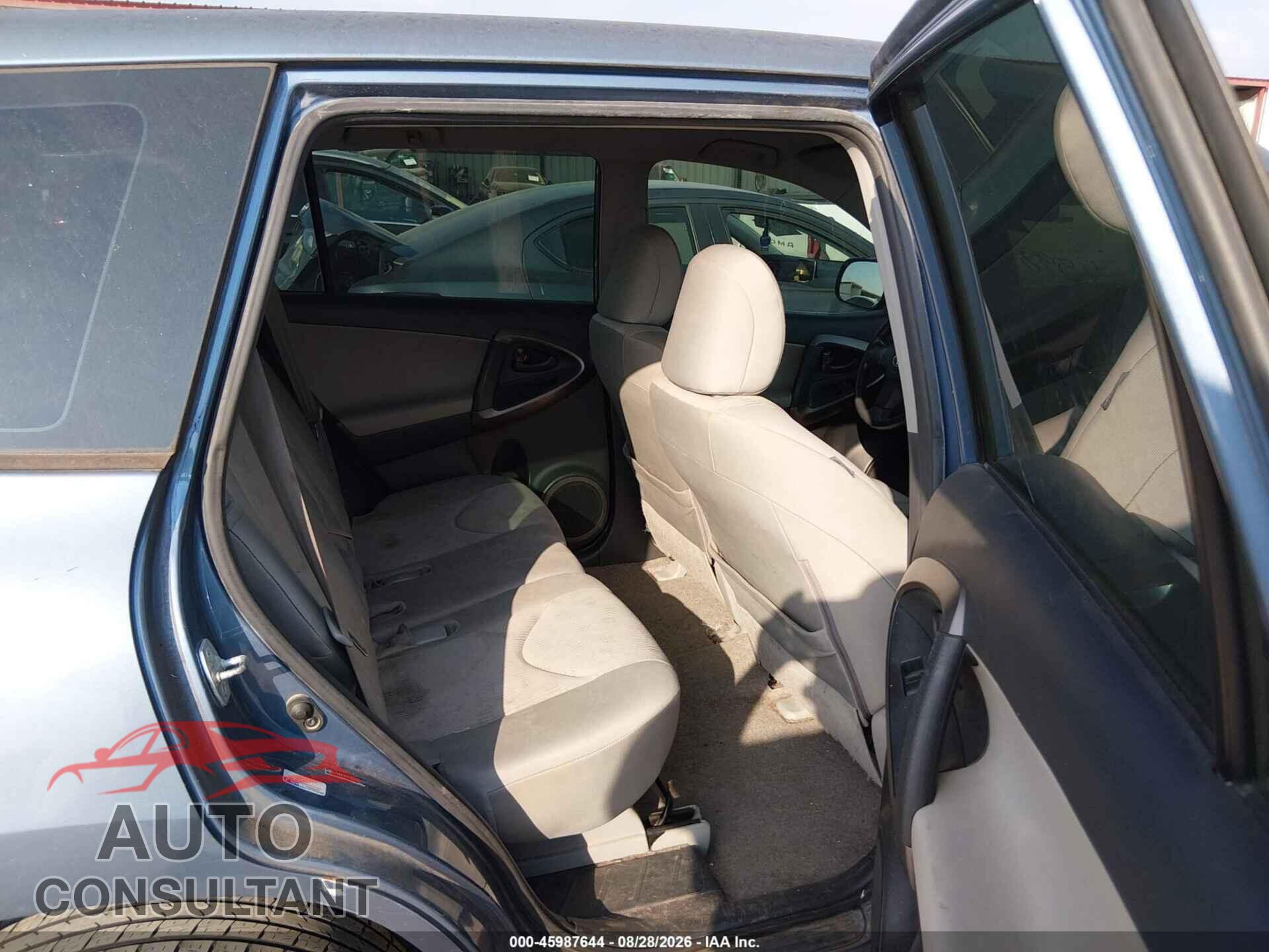 TOYOTA RAV4 2010 - JTMBF4DV1A5020976