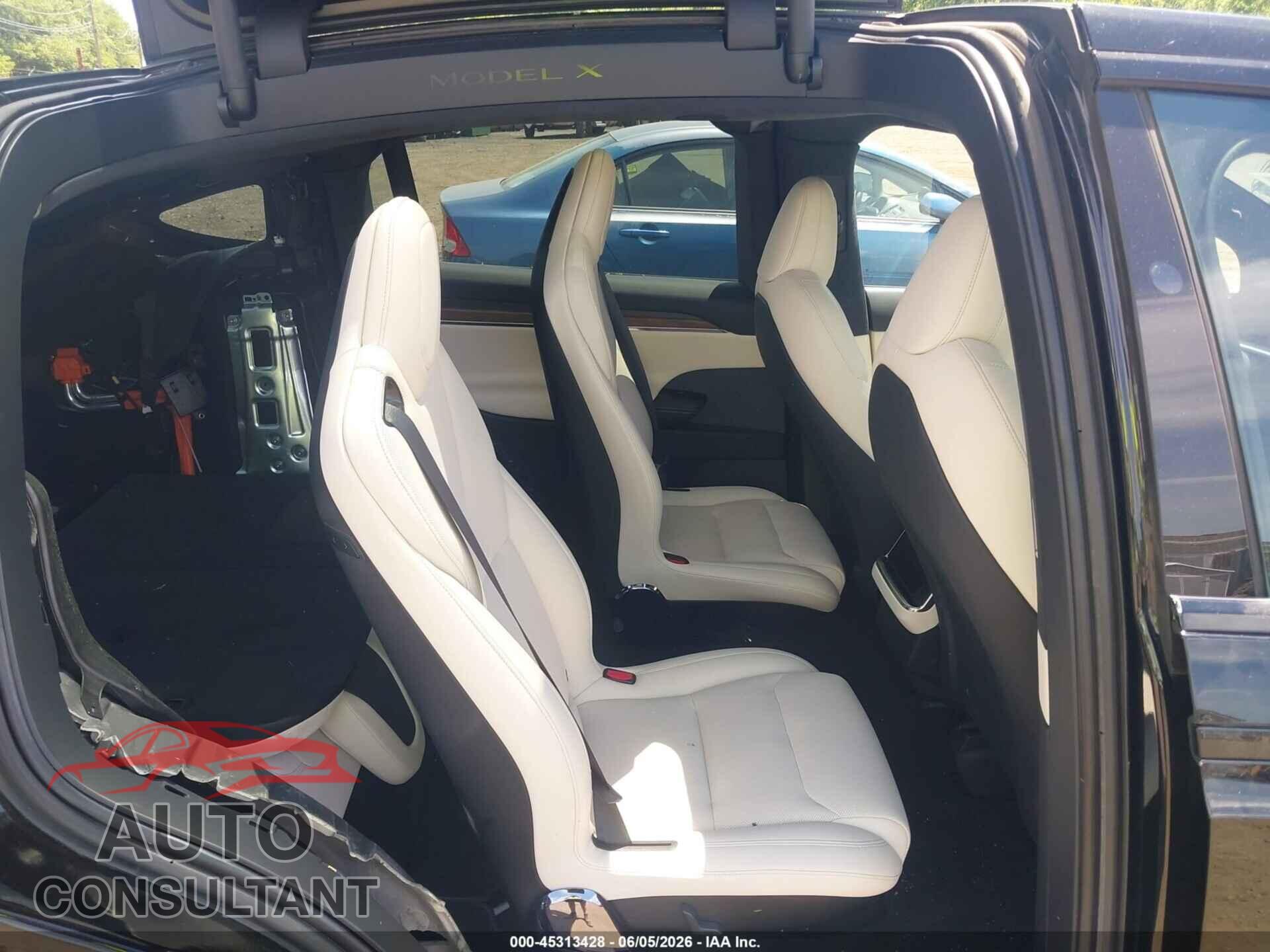 TESLA MODEL X 2022 - 7SAXCBE57NF328517
