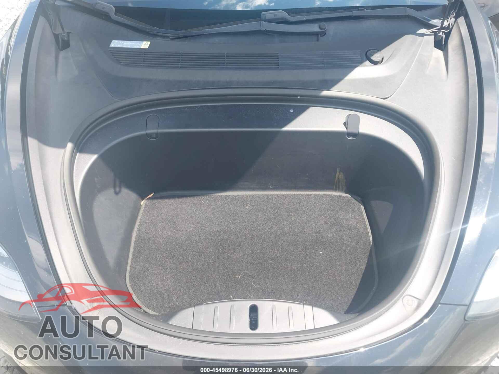 TESLA MODEL 3 2018 - 5YJ3E1EAXJF046895