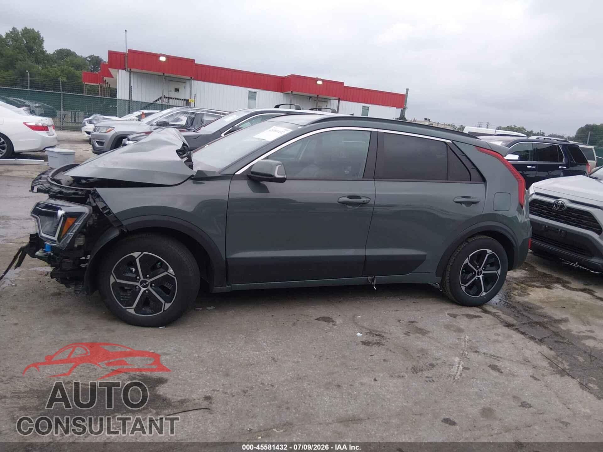 KIA NIRO 2025 - KNDCR3LE8S5213215