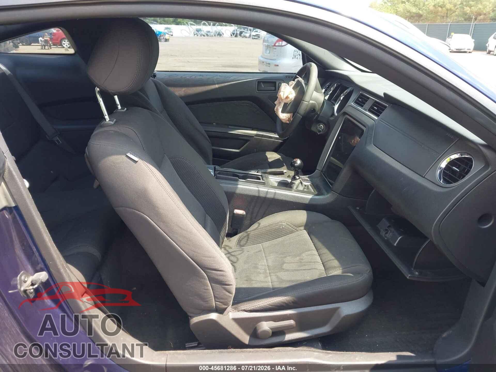 FORD MUSTANG 2012 - 1ZVBP8AM5C5241416