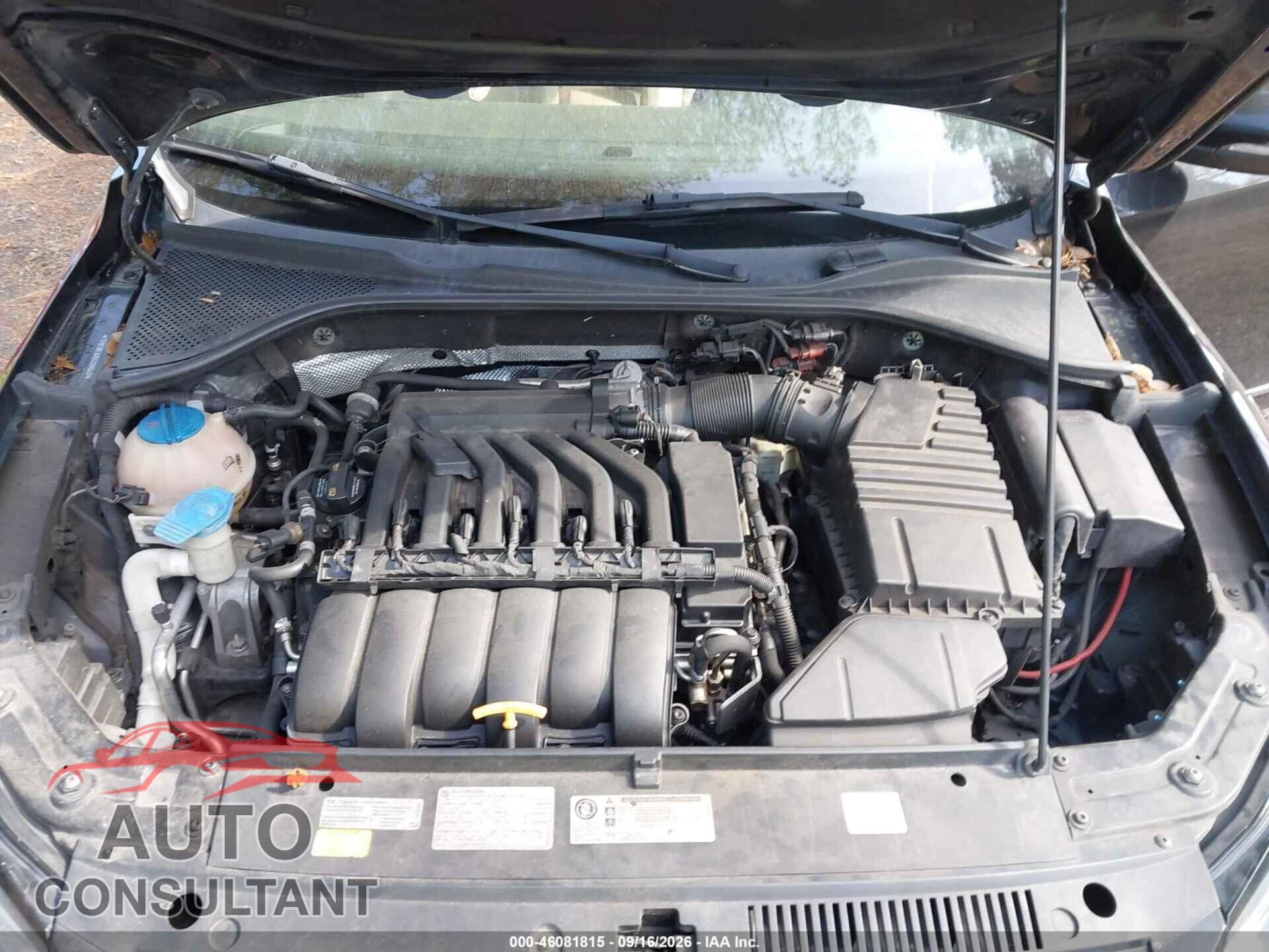 VOLKSWAGEN PASSAT 2012 - 1VWCM7A35CC009442