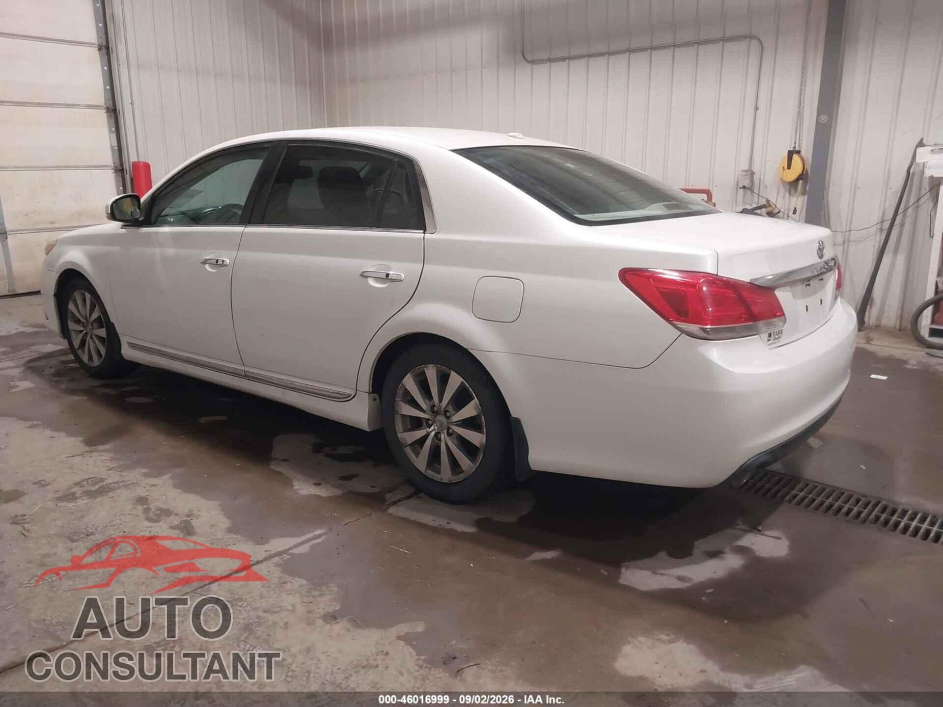 TOYOTA AVALON 2012 - 4T1BK3DB1CU448319