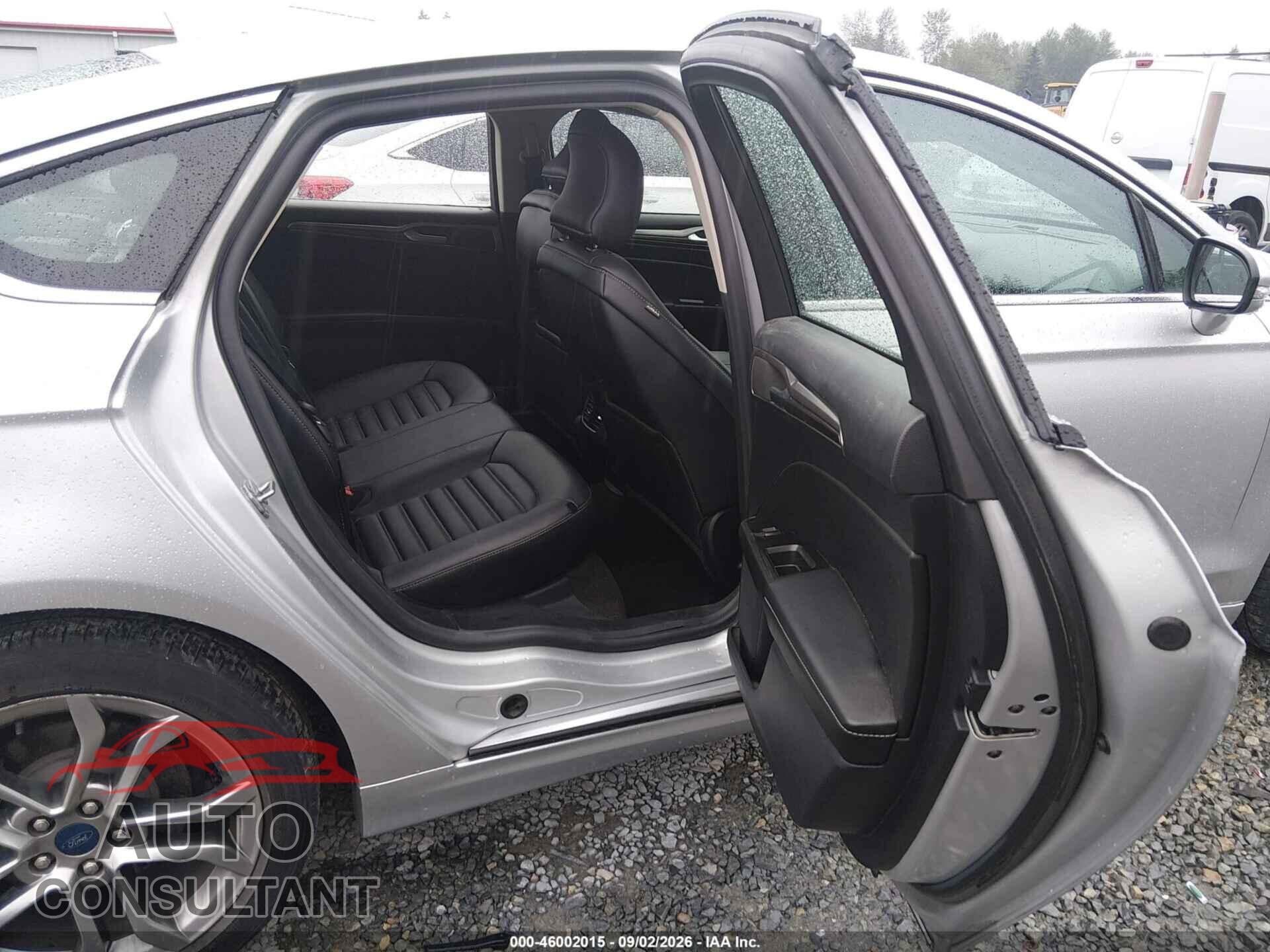 FORD FUSION 2019 - 3FA6P0CD2KR260154