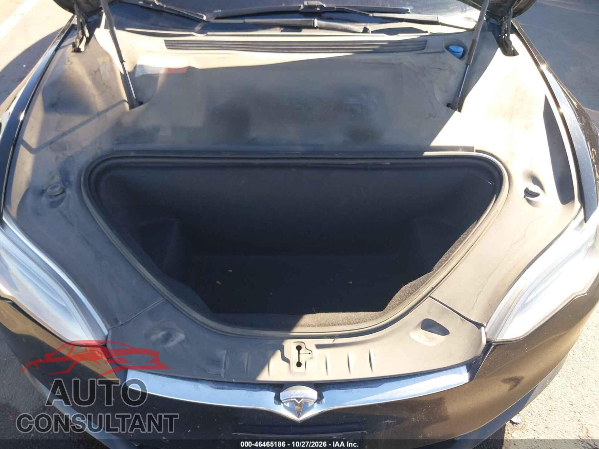 TESLA MODEL S 2017 - 5YJSA1E17HF233853