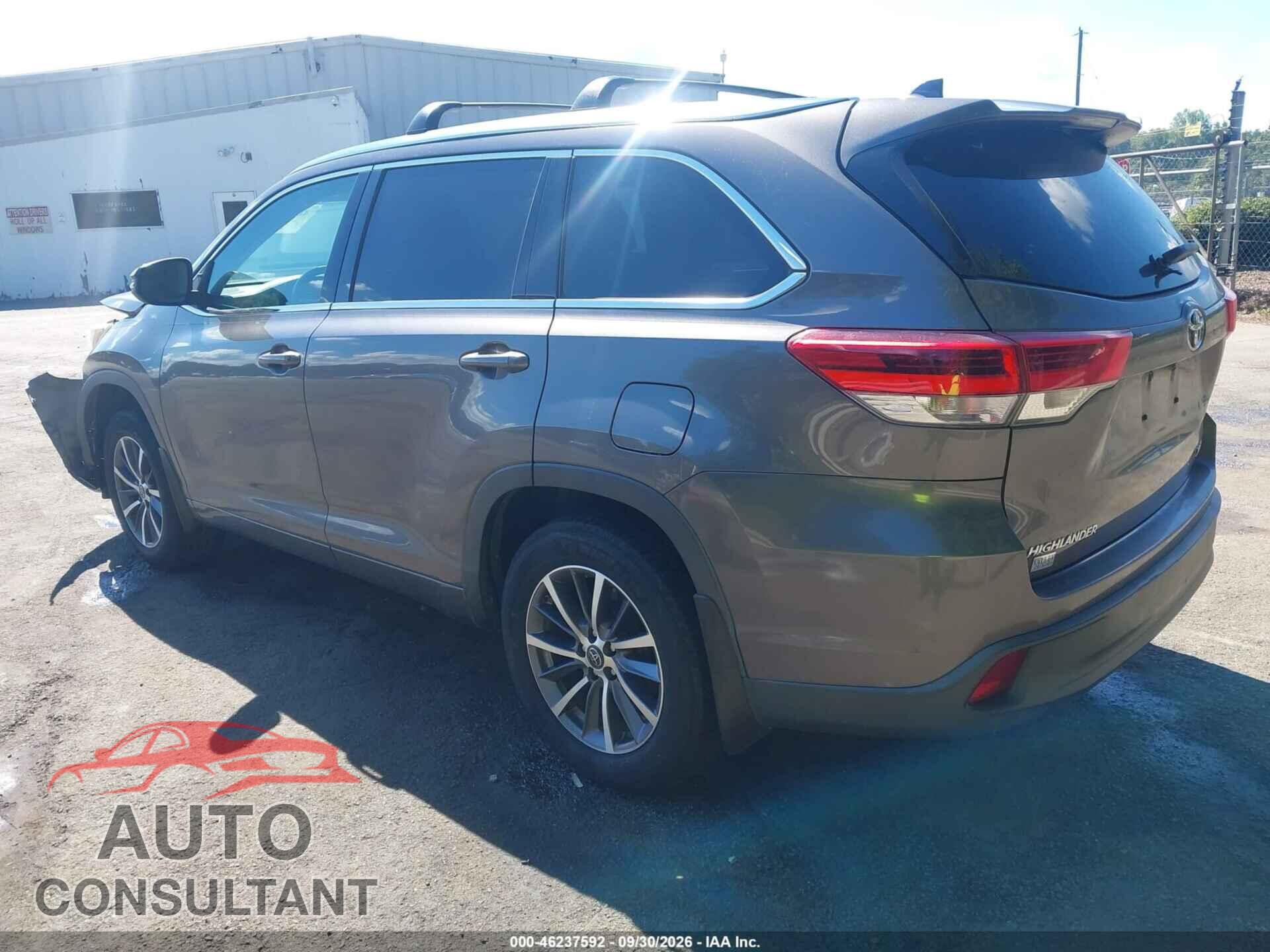 TOYOTA HIGHLANDER 2017 - 5TDJZRFH7HS386307