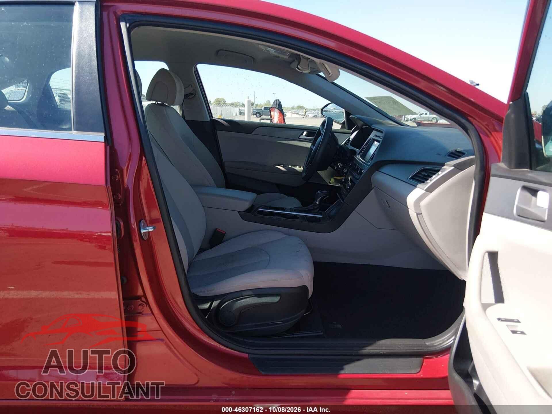 HYUNDAI SONATA 2017 - 5NPE24AF2HH511007