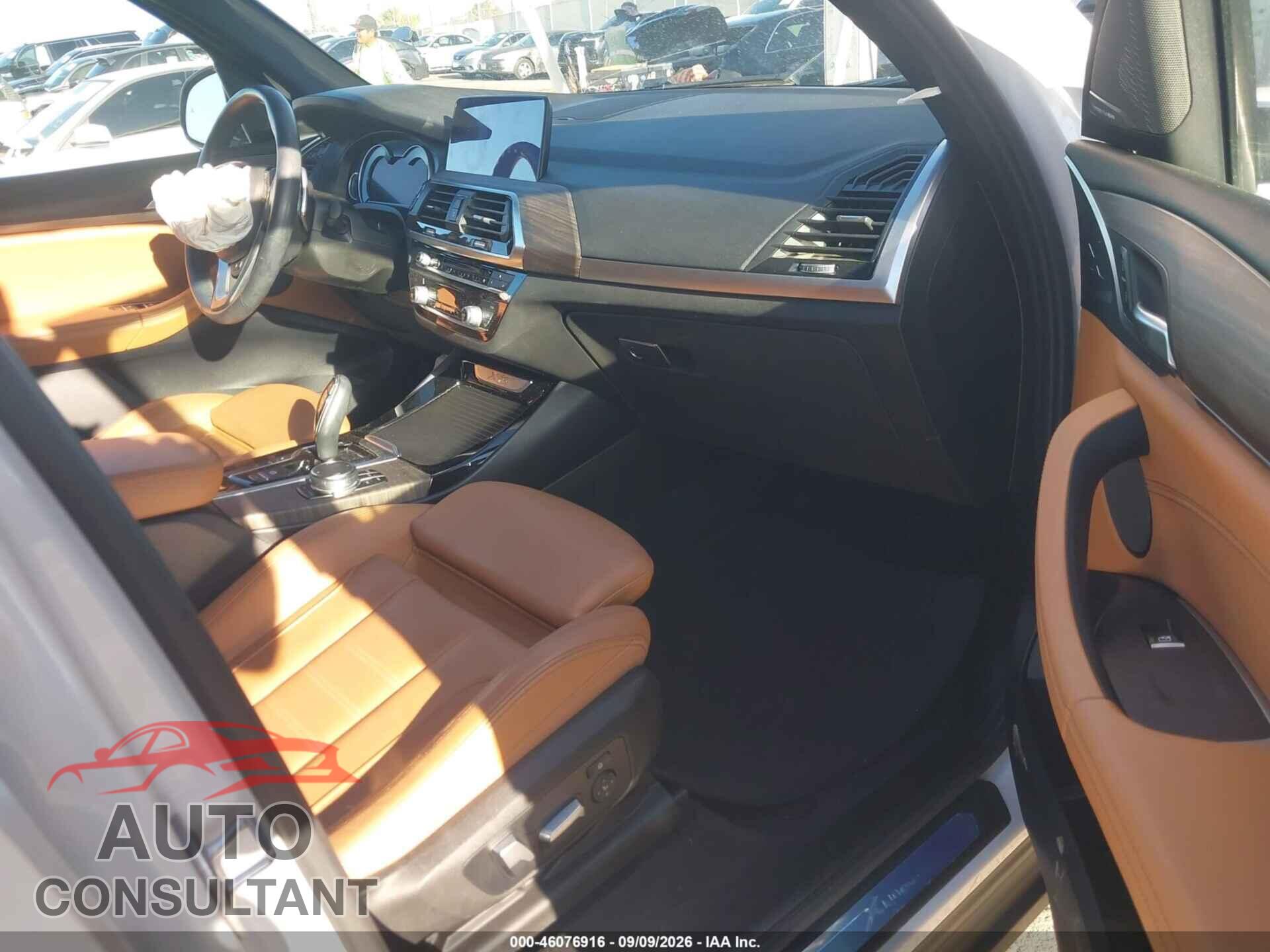 BMW X3 2018 - 5UXTR9C51JLC75635