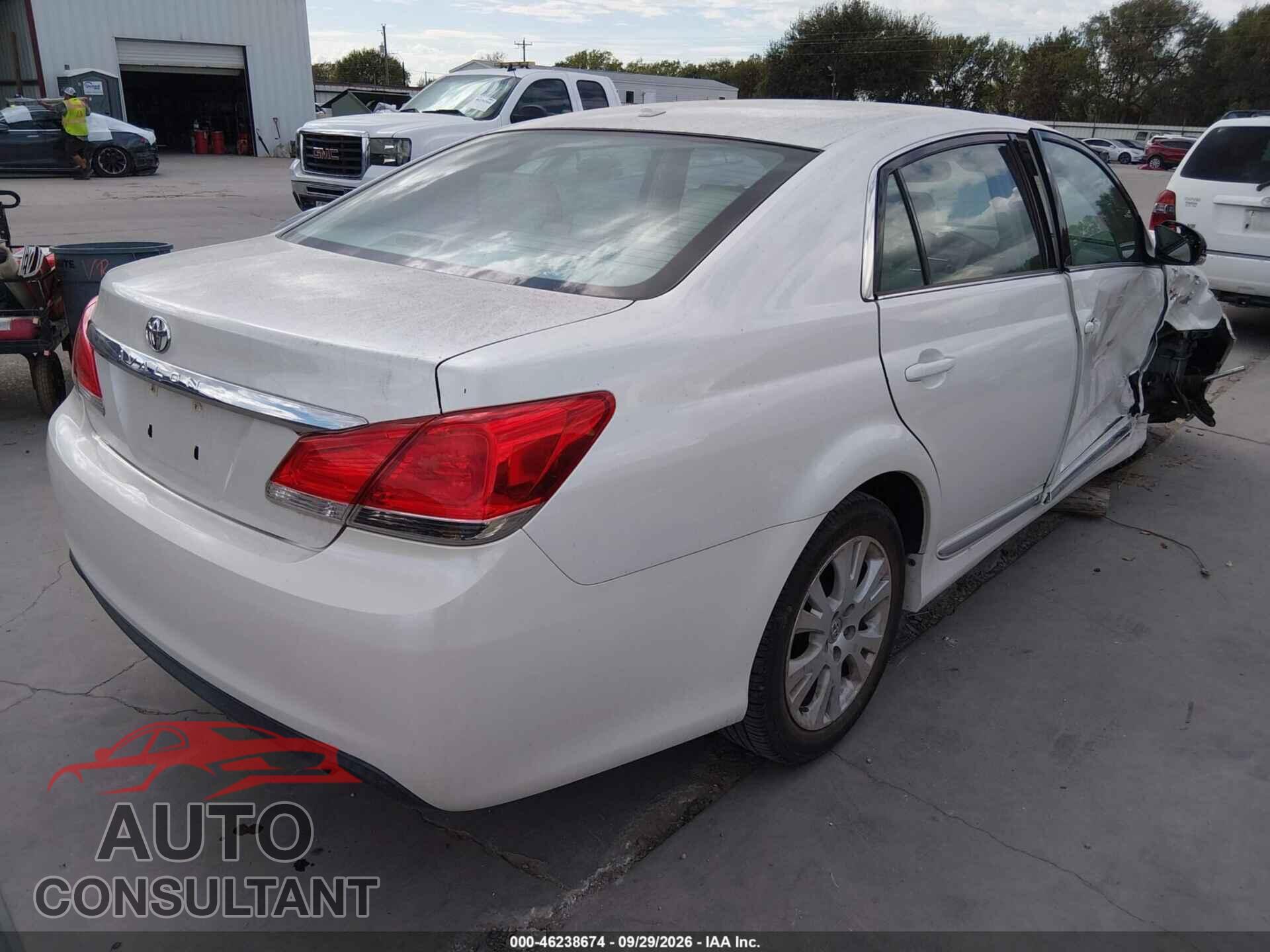 TOYOTA AVALON 2012 - 4T1BK3DB3CU447284