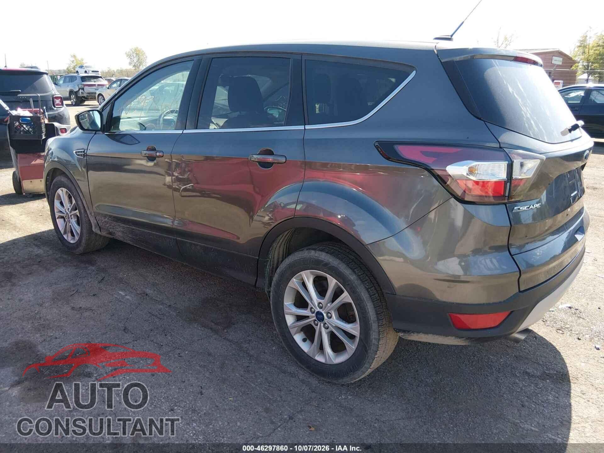 FORD ESCAPE 2017 - 1FMCU0GD1HUB51410