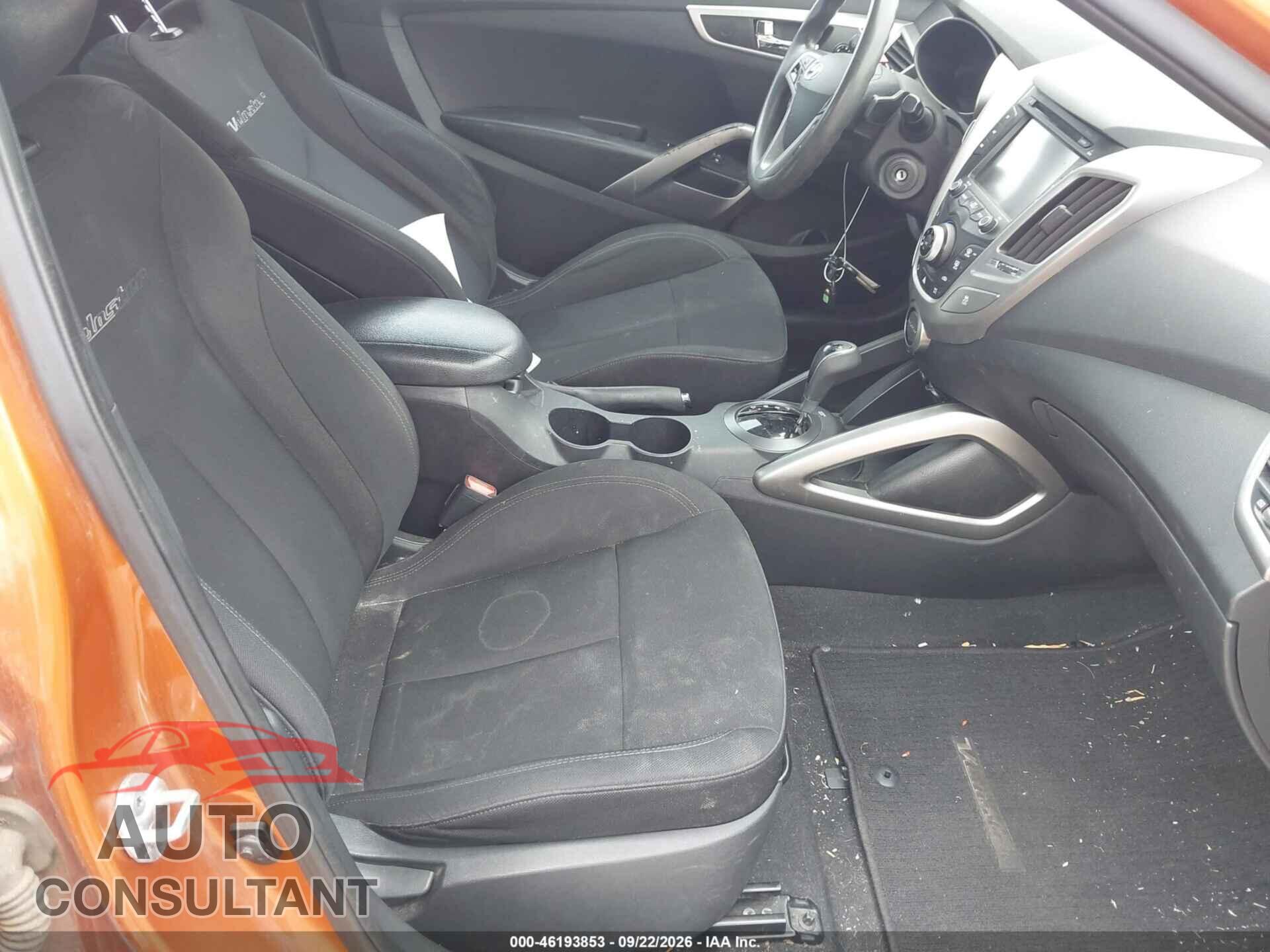 HYUNDAI VELOSTER 2013 - KMHTC6AD6DU151122