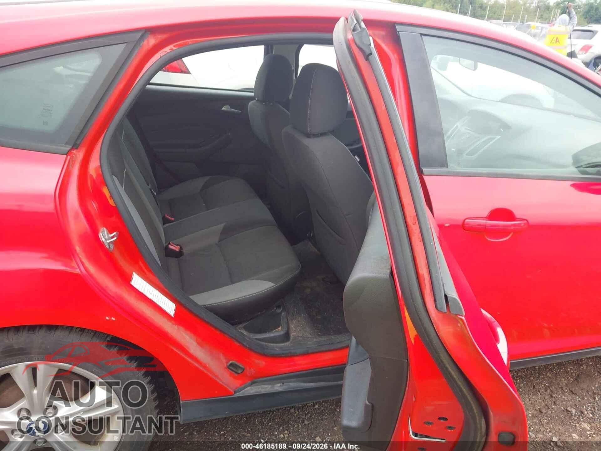 FORD FOCUS 2014 - 1FADP3K22EL302768