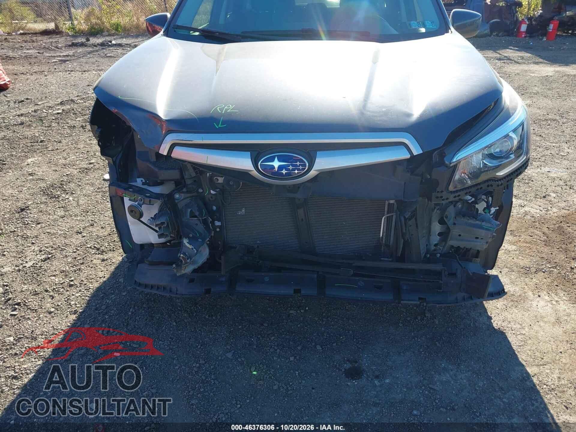 SUBARU FORESTER 2019 - JF2SKAGC3KH453057
