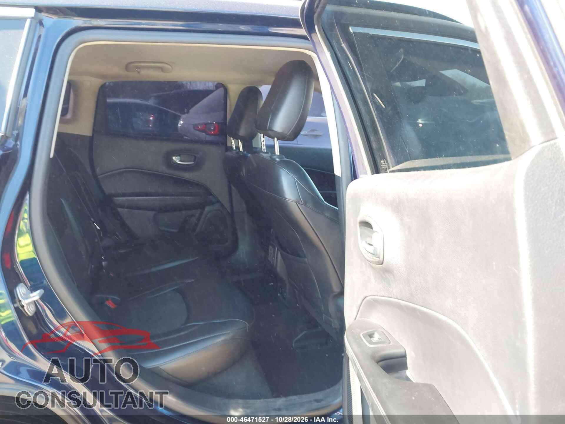JEEP COMPASS 2018 - 3C4NJDBB9JT154803