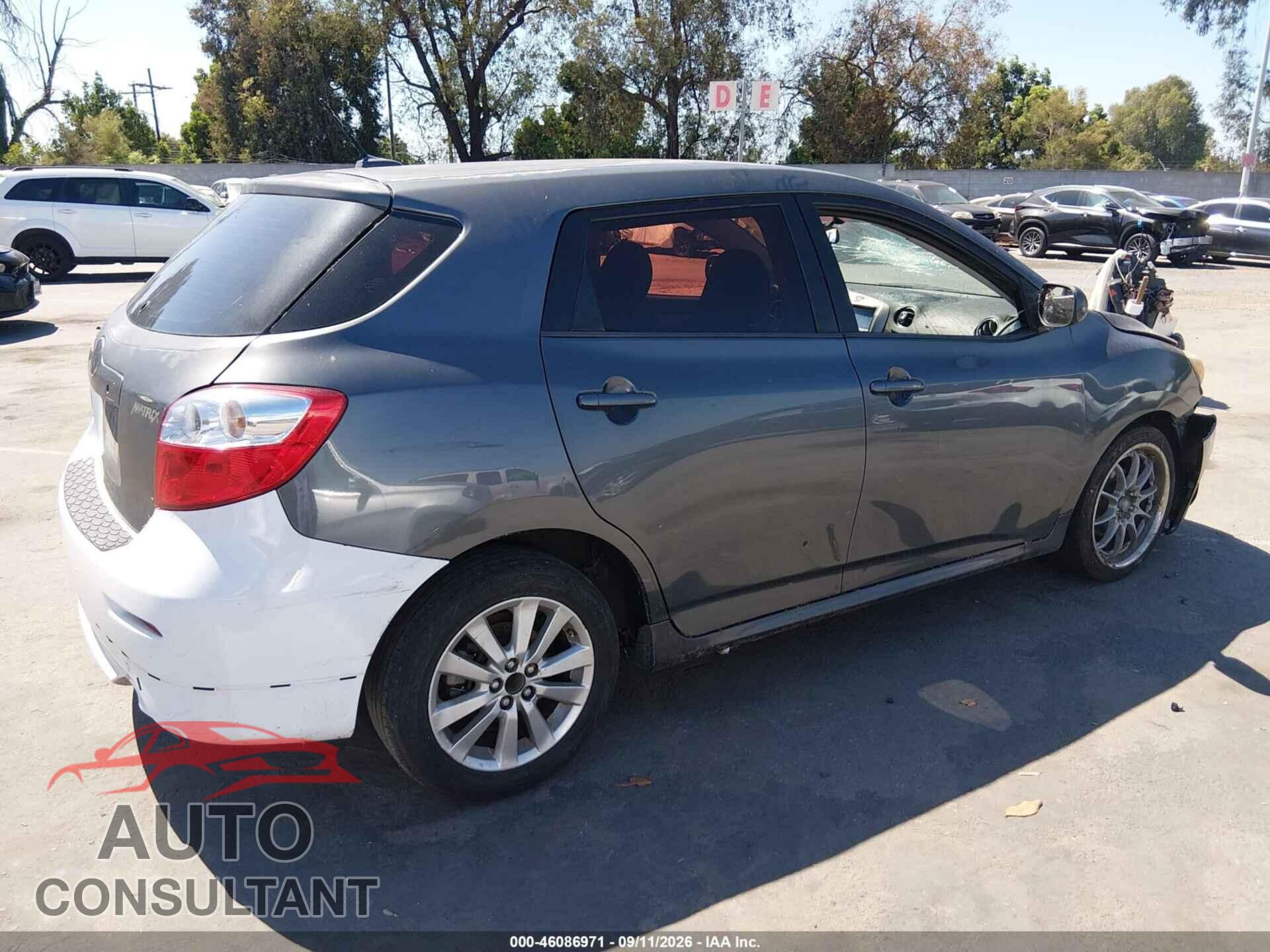 TOYOTA MATRIX 2010 - 2T1KU4EE3AC419024