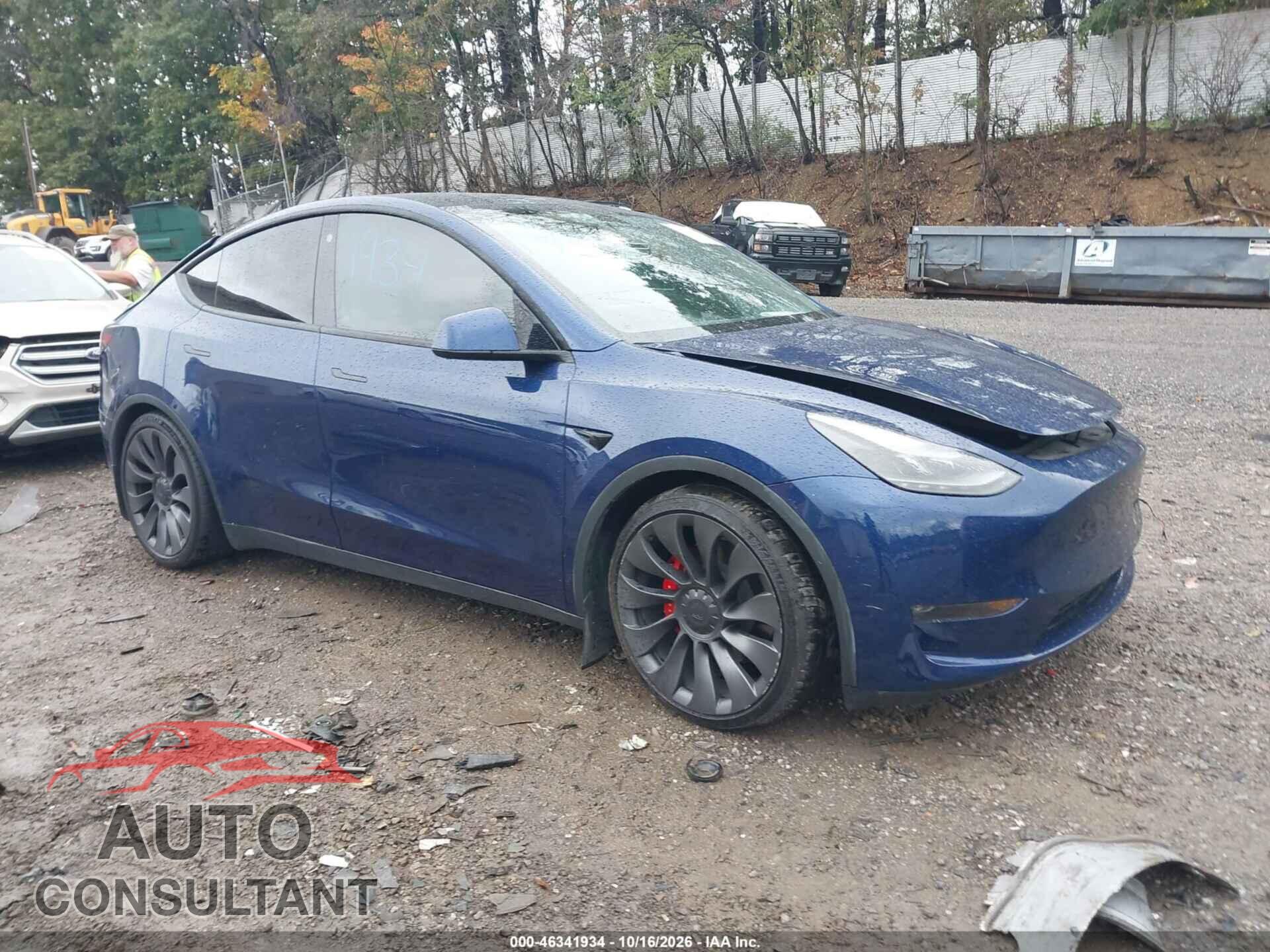 TESLA MODEL Y 2023 - 7SAYGDEFXPF602499