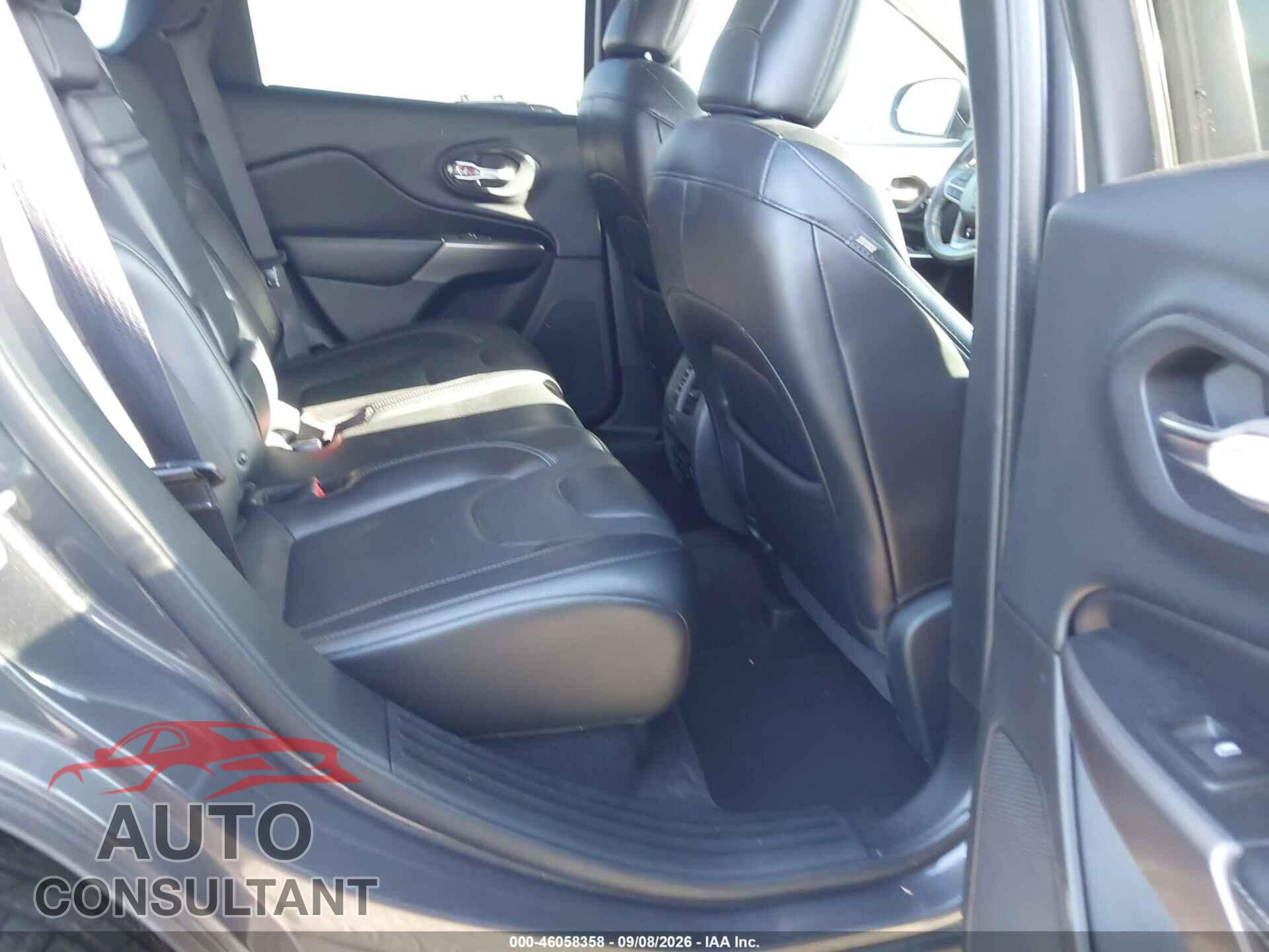 JEEP CHEROKEE 2019 - 1C4PJMDX2KD198263