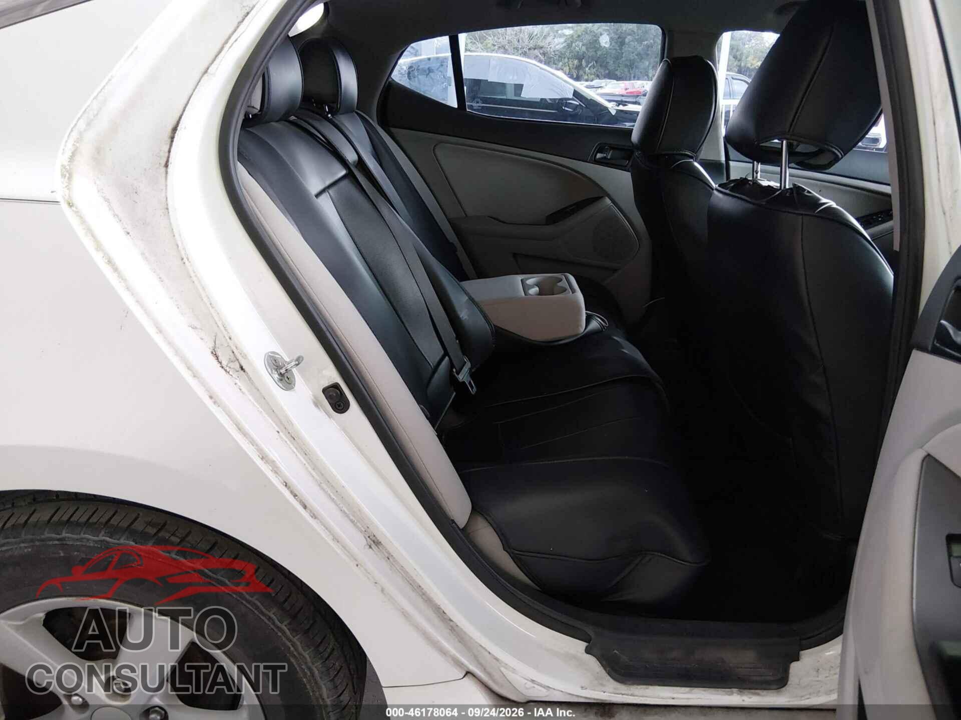 KIA OPTIMA 2014 - 5XXGM4A70EG268963
