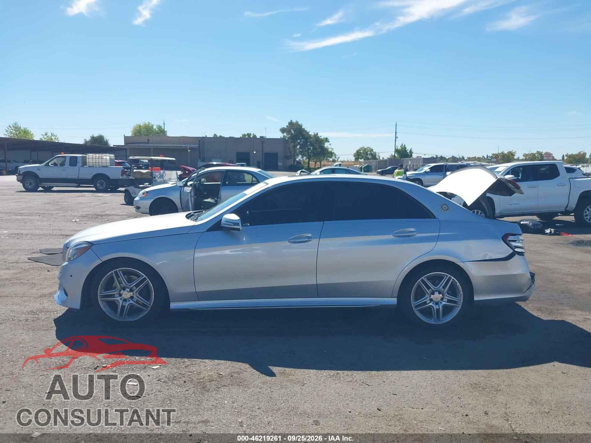 MERCEDES-BENZ E 2014 - WDDHF5KB1EB043390