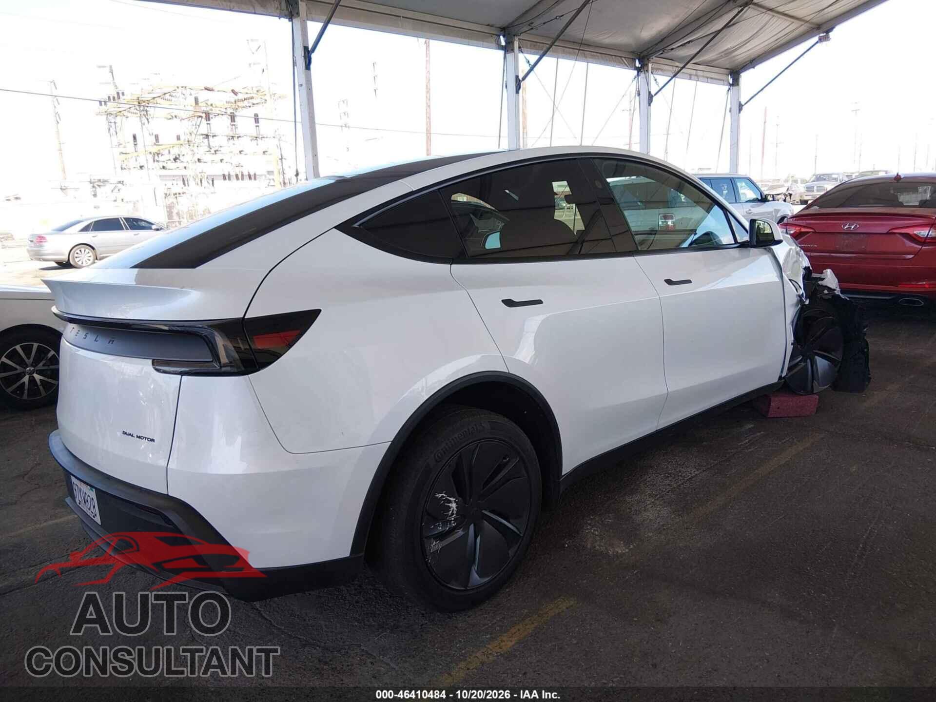TESLA MODEL Y 2026 - 7SAYGDEE5TF652437