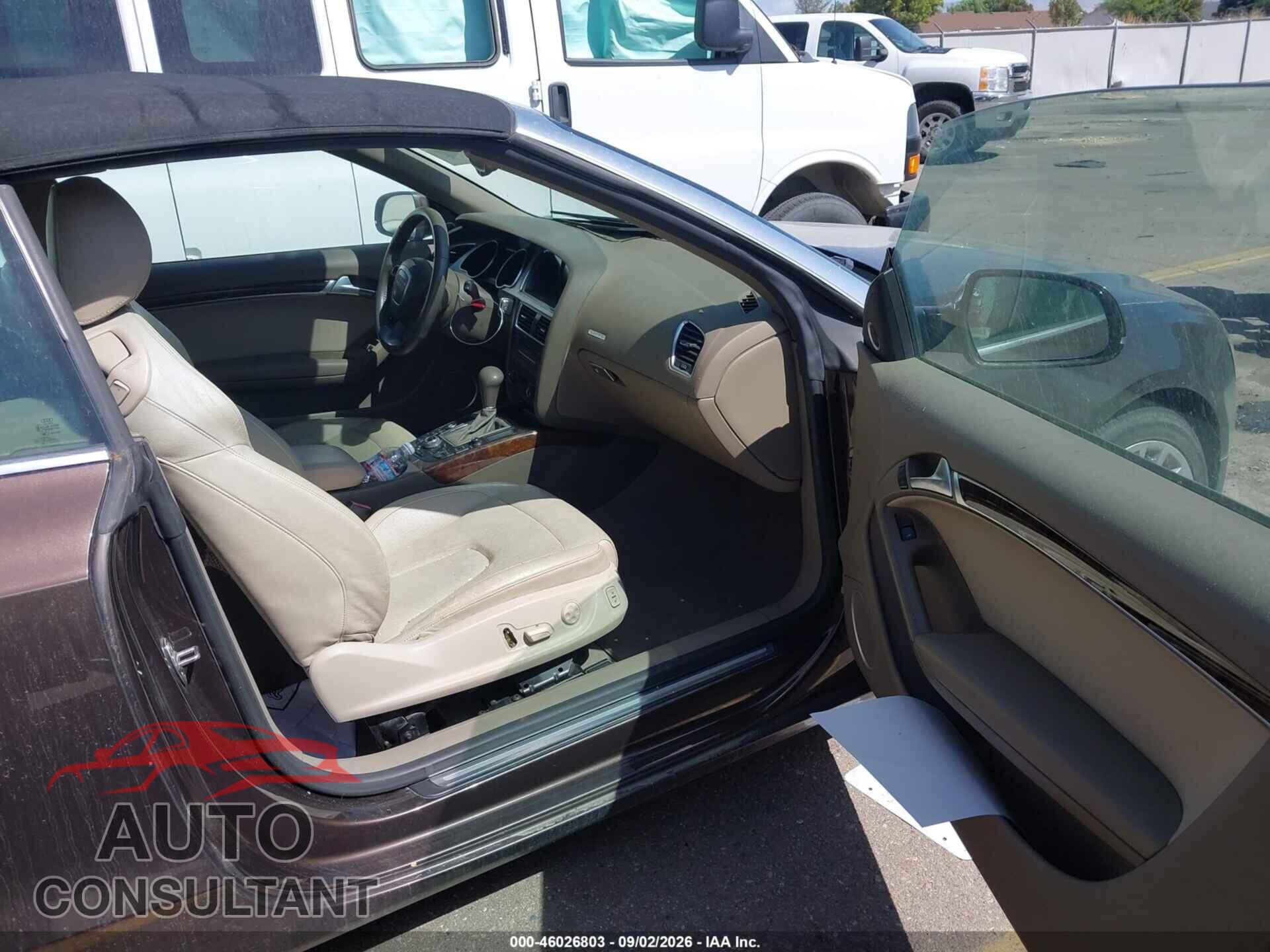 AUDI A5 2011 - WAUVFAFH4BN019208