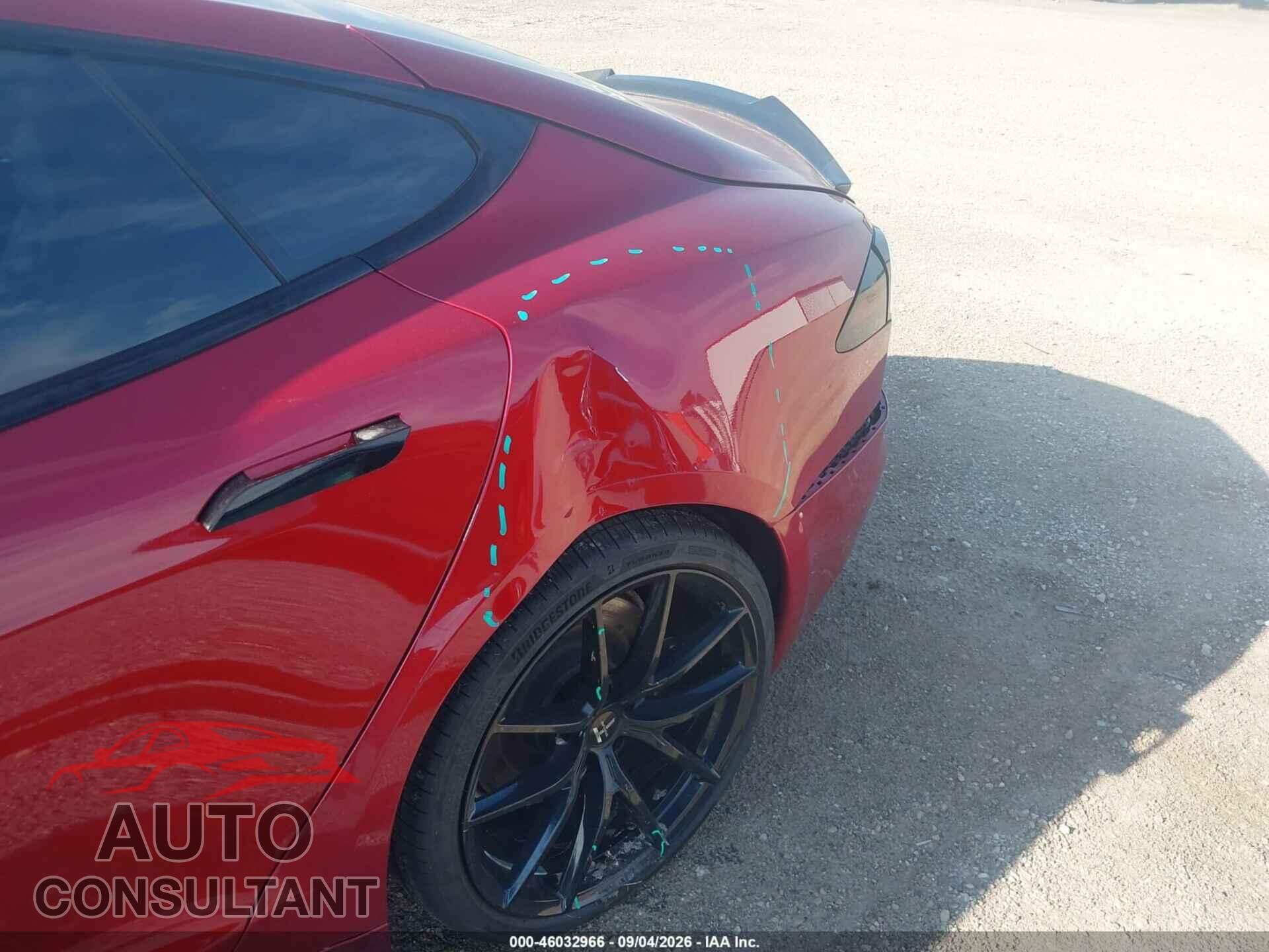 TESLA MODEL S 2023 - 5YJSA1E53PF517675