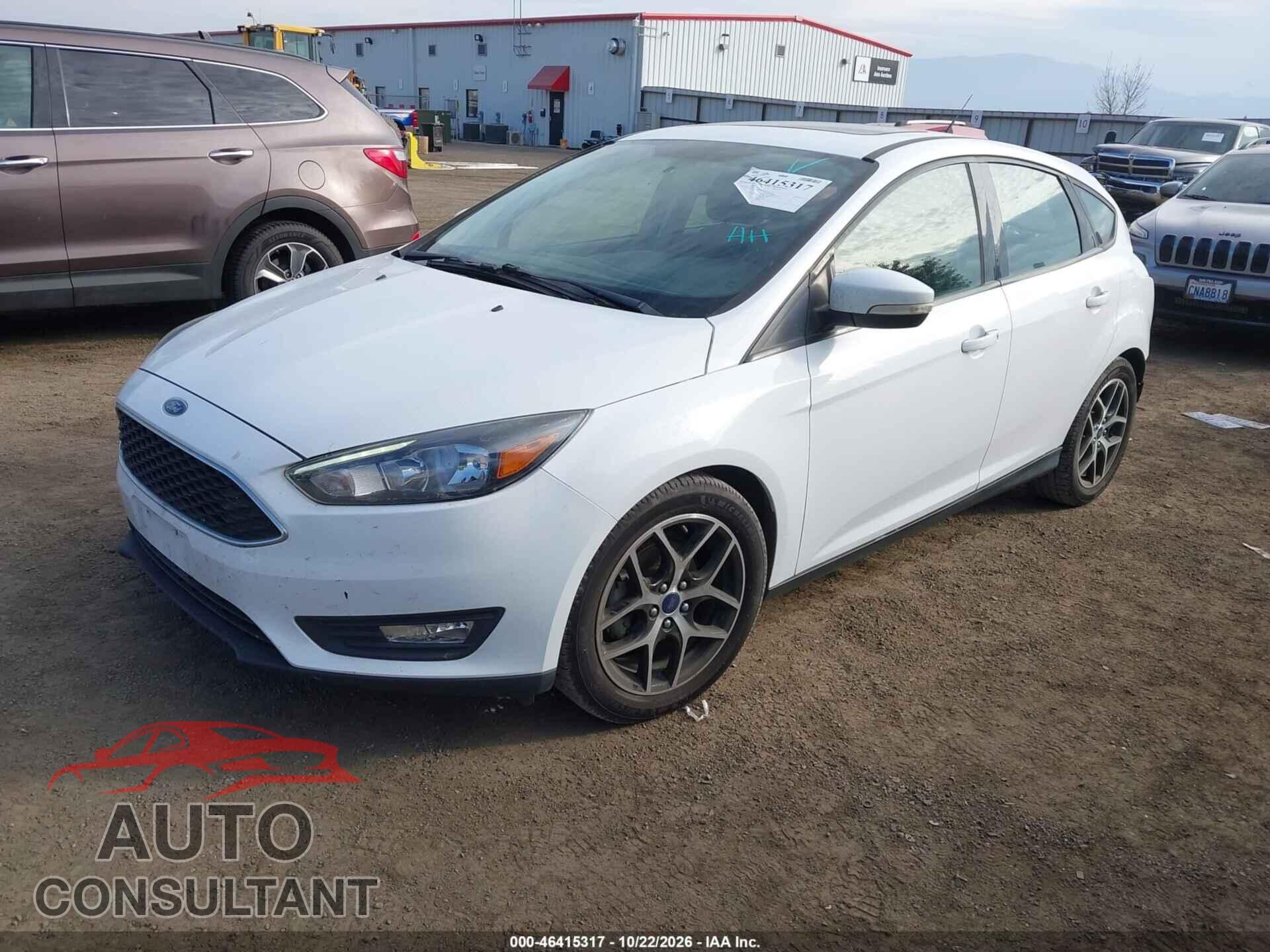 FORD FOCUS 2018 - 1FADP3M27JL249802
