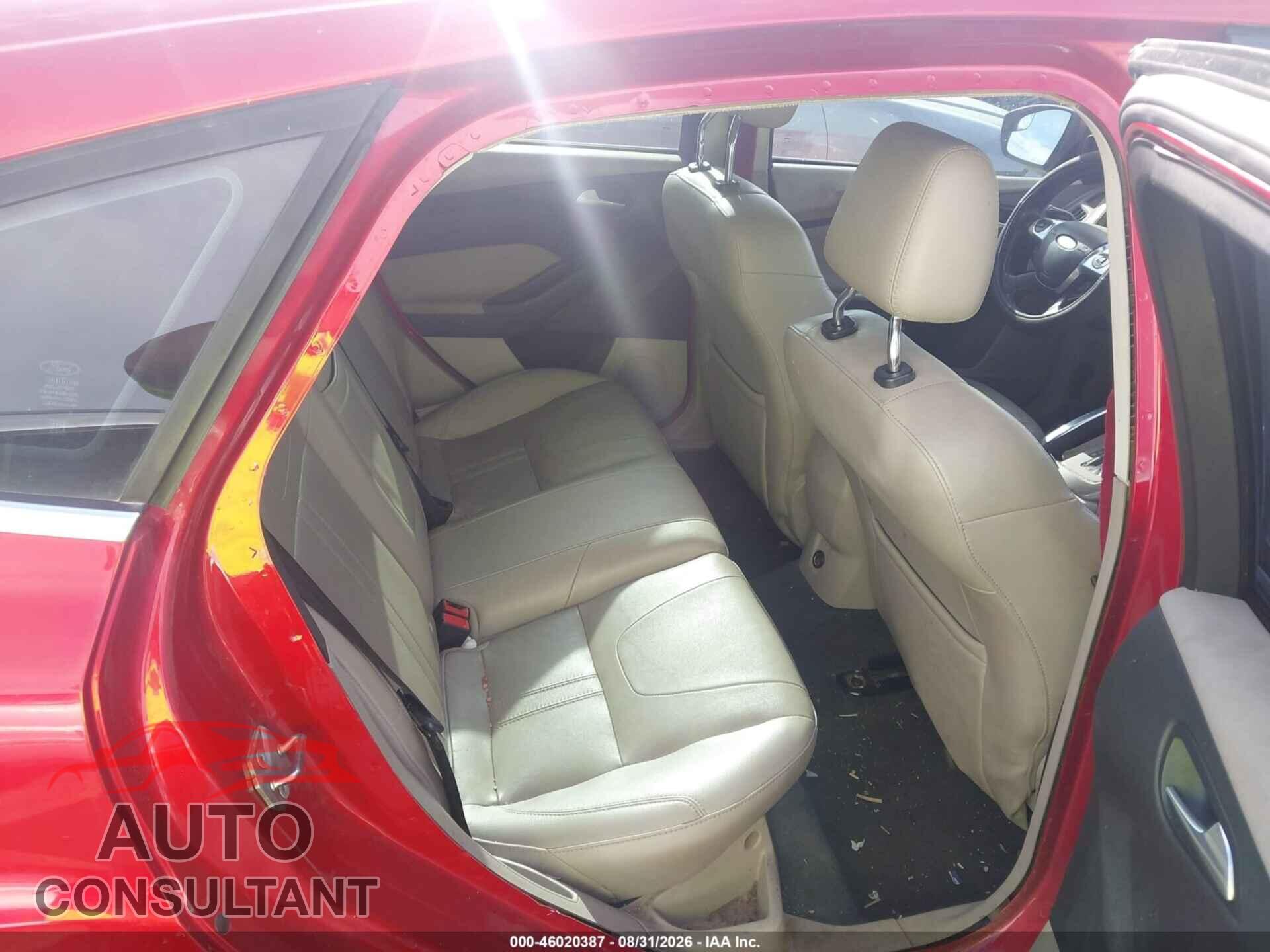 FORD FOCUS 2012 - 1FAHP3M29CL215865