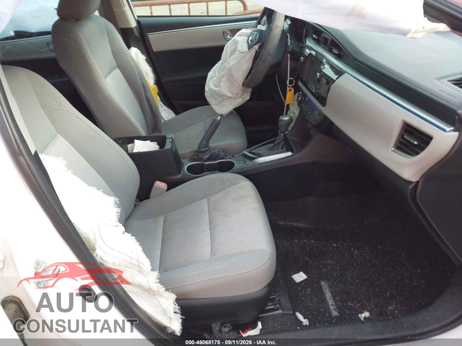 TOYOTA COROLLA 2014 - 2T1BURHE0EC001602