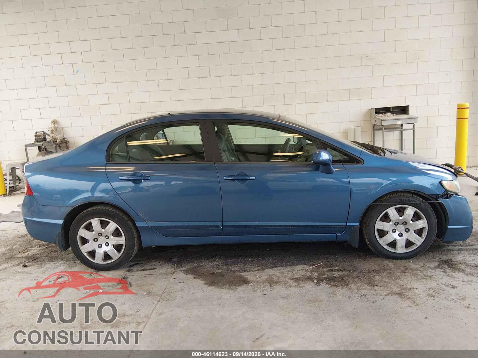 HONDA CIVIC 2009 - 19XFA16539E005990