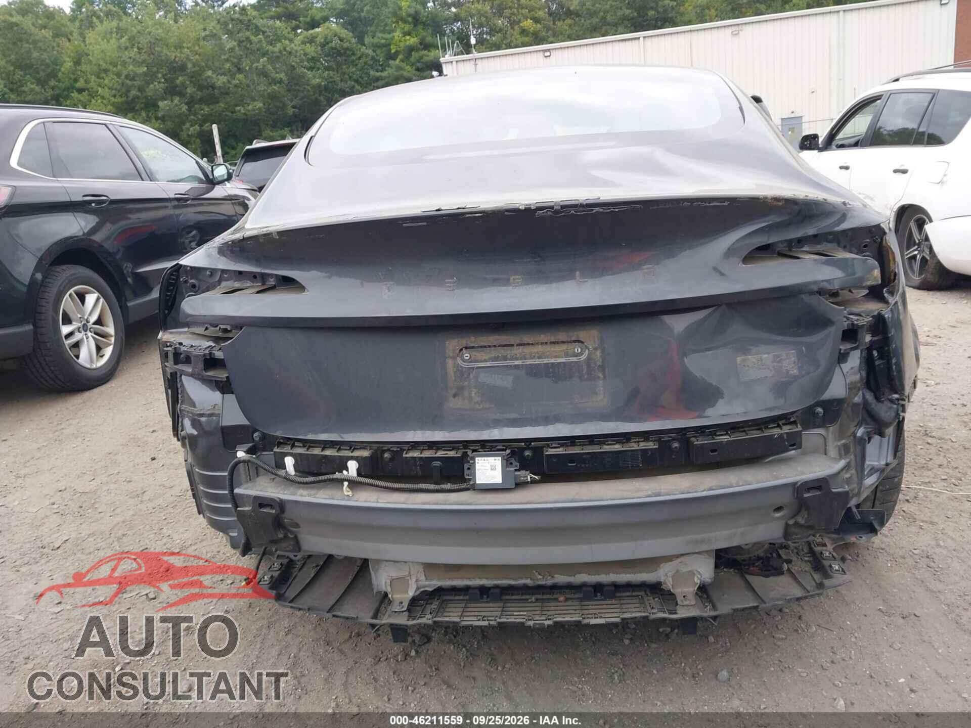 TESLA MODEL 3 2024 - 5YJ3E1ET1RF858289