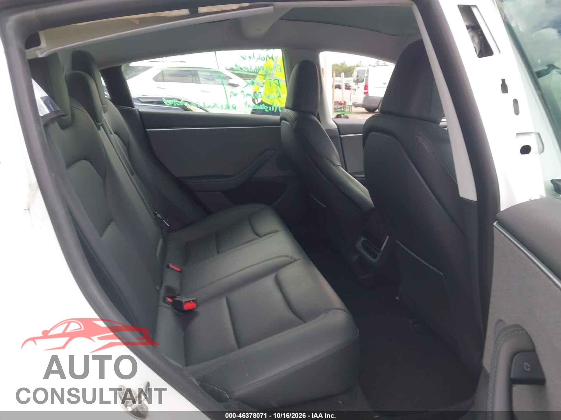 TESLA MODEL 3 2024 - 5YJ3E1EA9RF750565