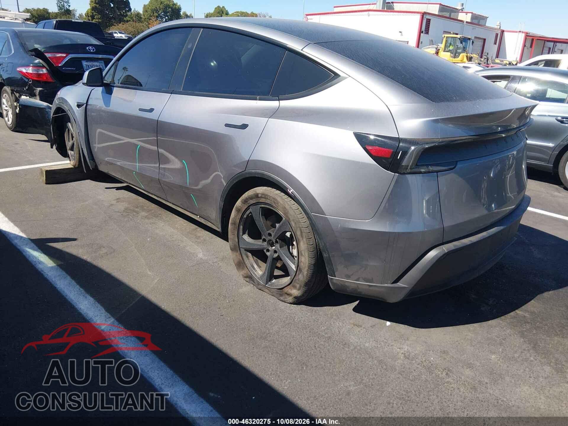 TESLA MODEL Y 2026 - 7SAYGDED5TF439382