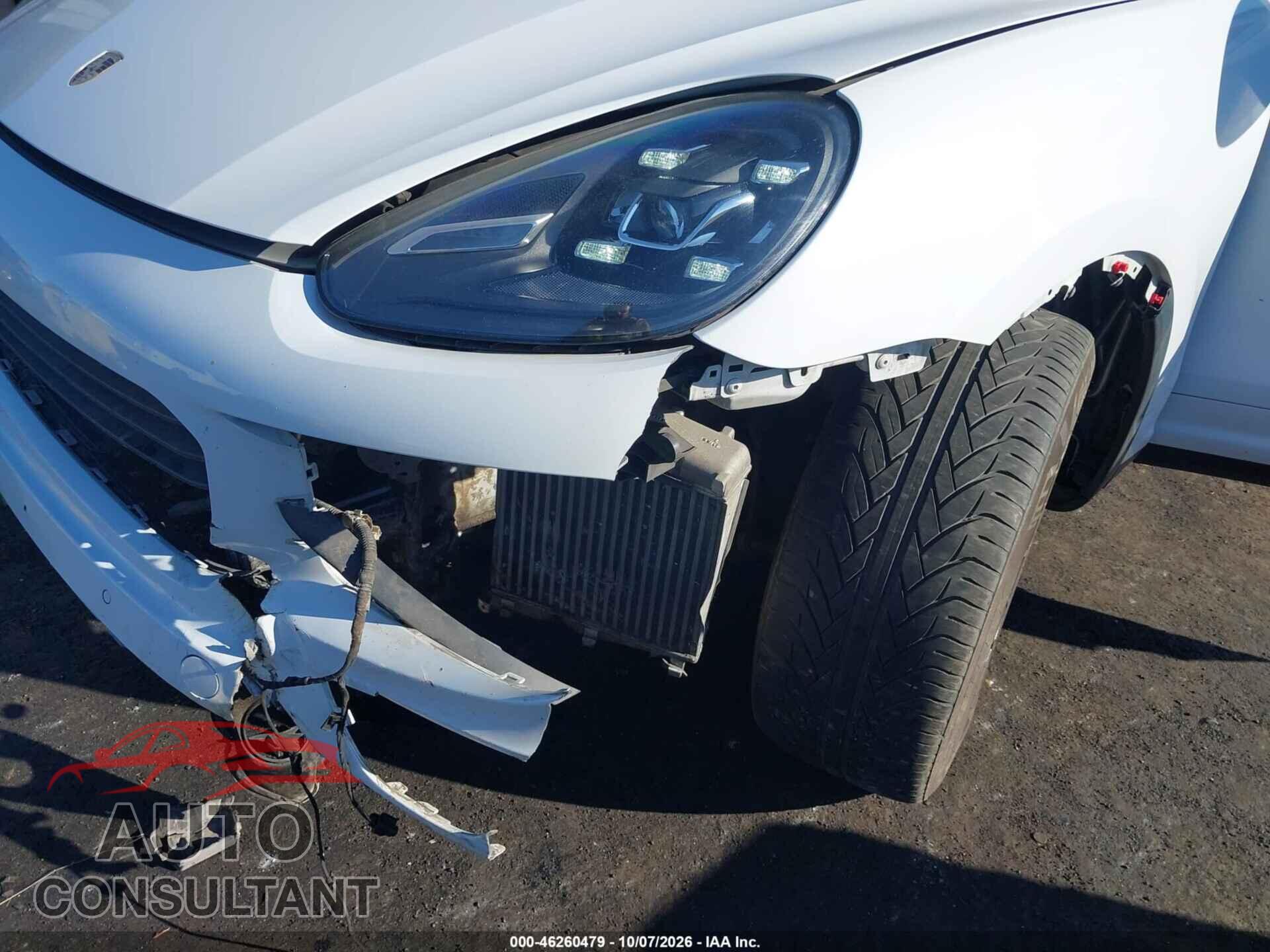 PORSCHE CAYENNE 2016 - WP1AB2A27GLA96047