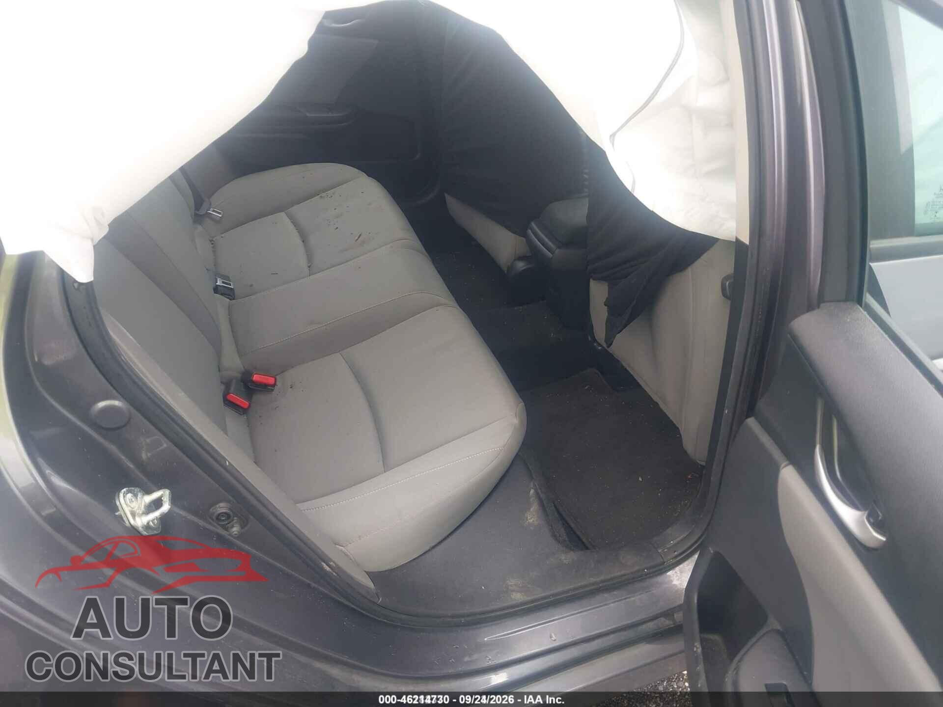 HONDA CIVIC 2019 - 2HGFC2F64KH580460