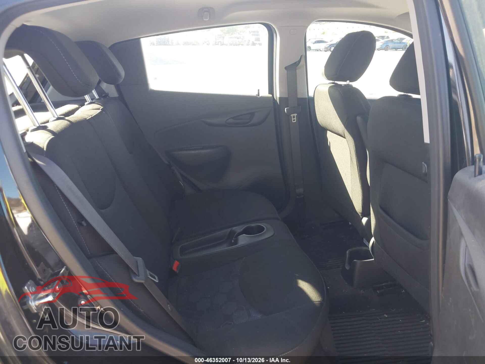 CHEVROLET SPARK 2017 - KL8CD6SA8HC831002