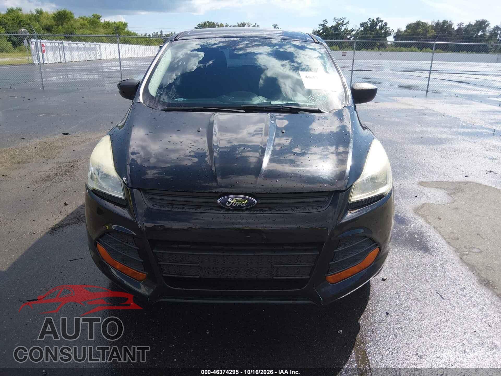FORD ESCAPE 2016 - 1FMCU0F75GUC05981