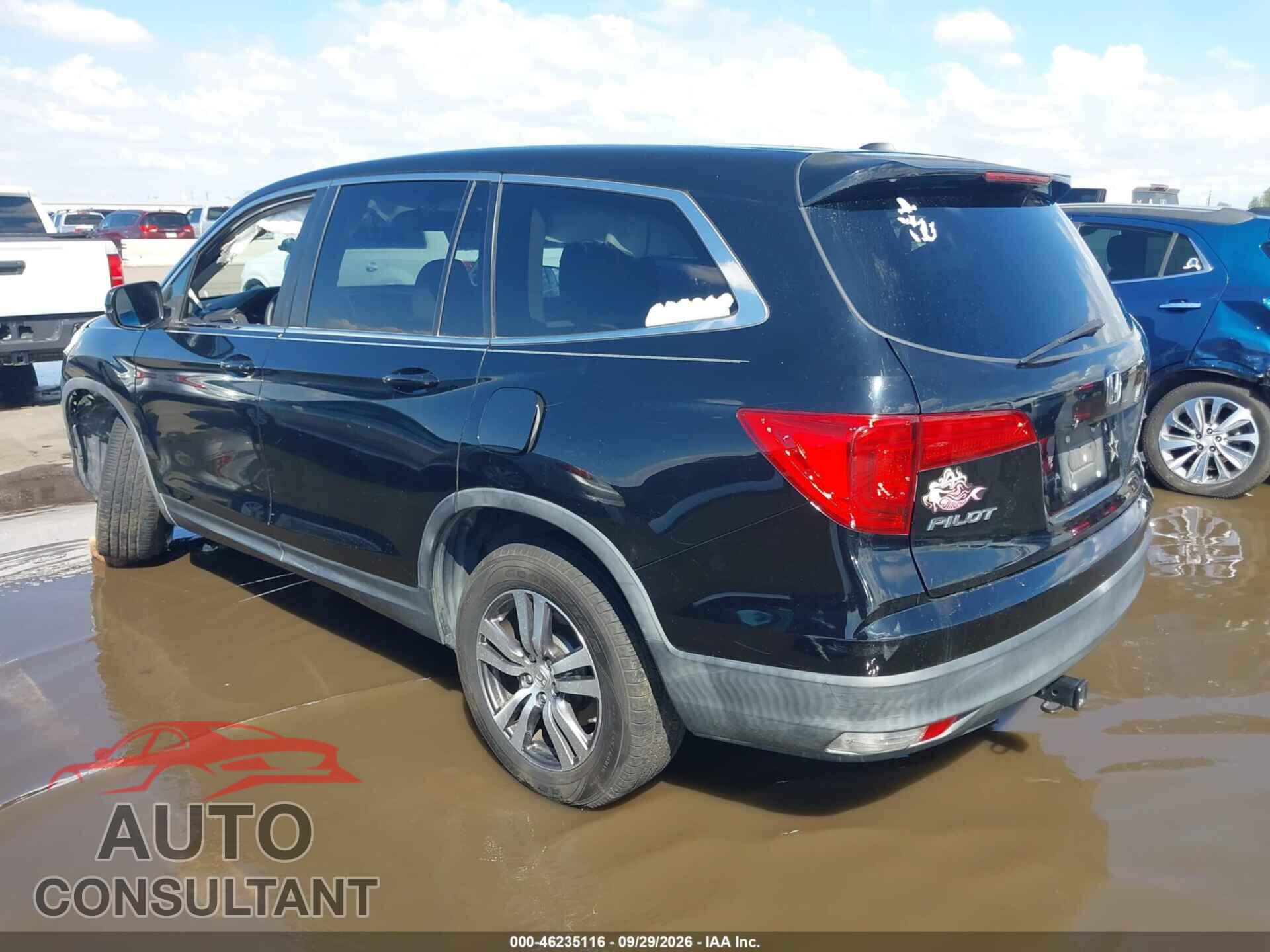 HONDA PILOT 2017 - 5FNYF5H39HB041706