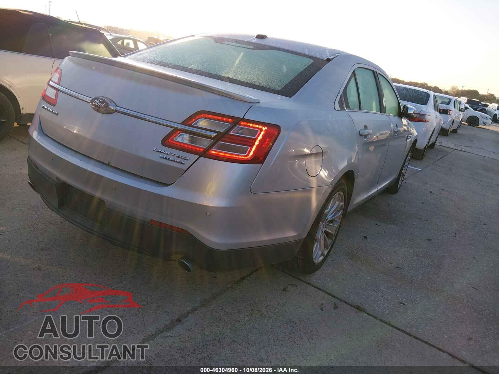 FORD TAURUS 2015 - 1FAHP2F86FG130233