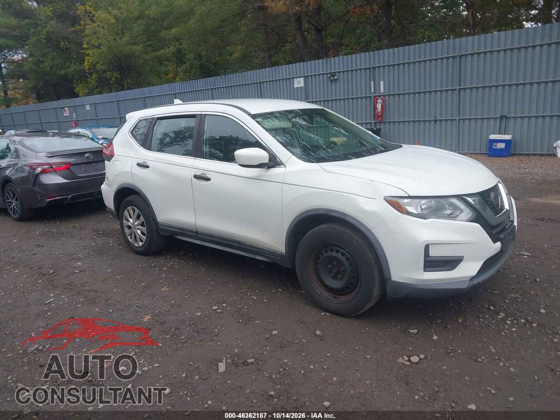 NISSAN ROGUE 2018 - KNMAT2MV6JP563446