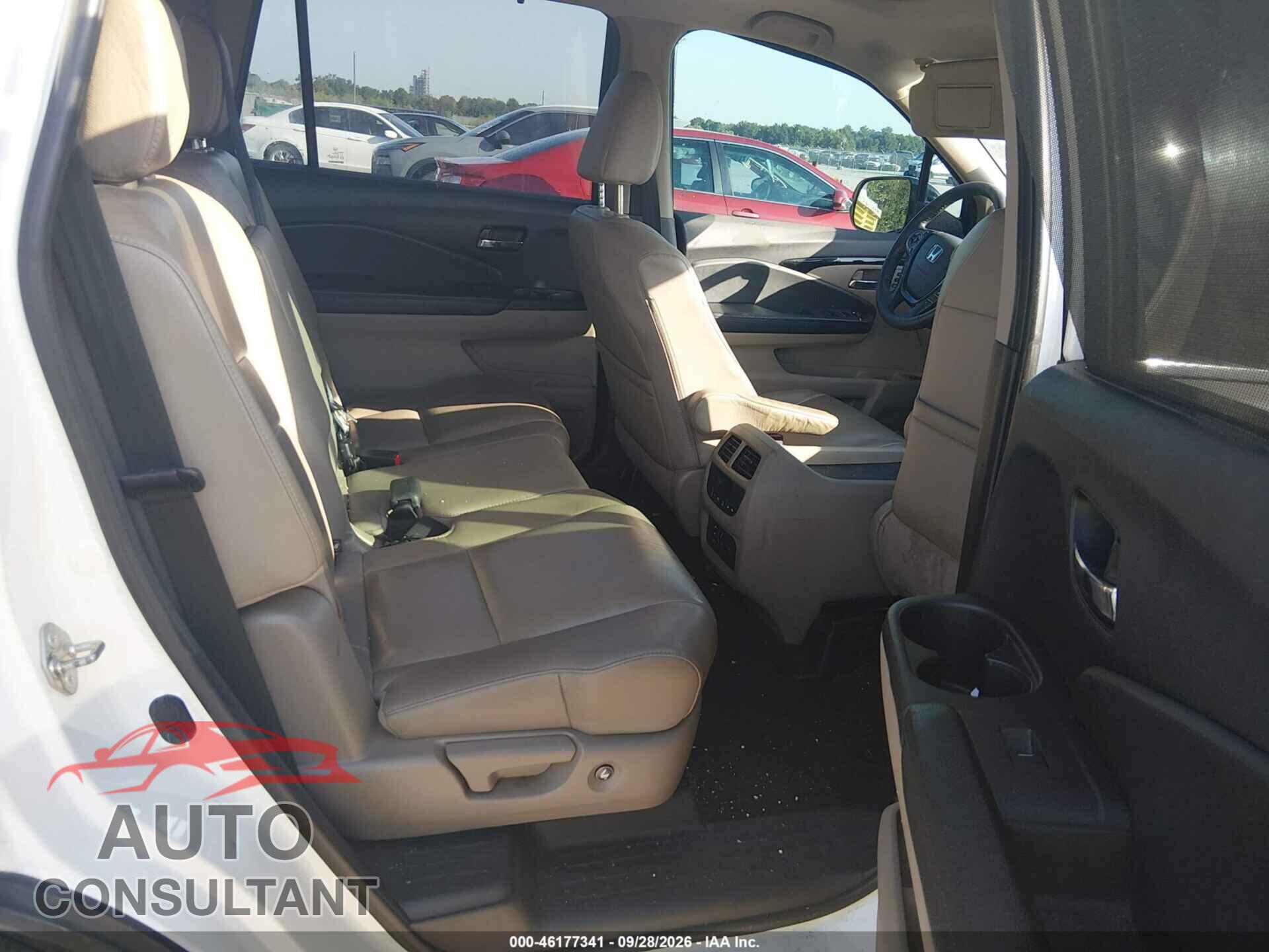 HONDA PILOT 2017 - 5FNYF5H93HB046288